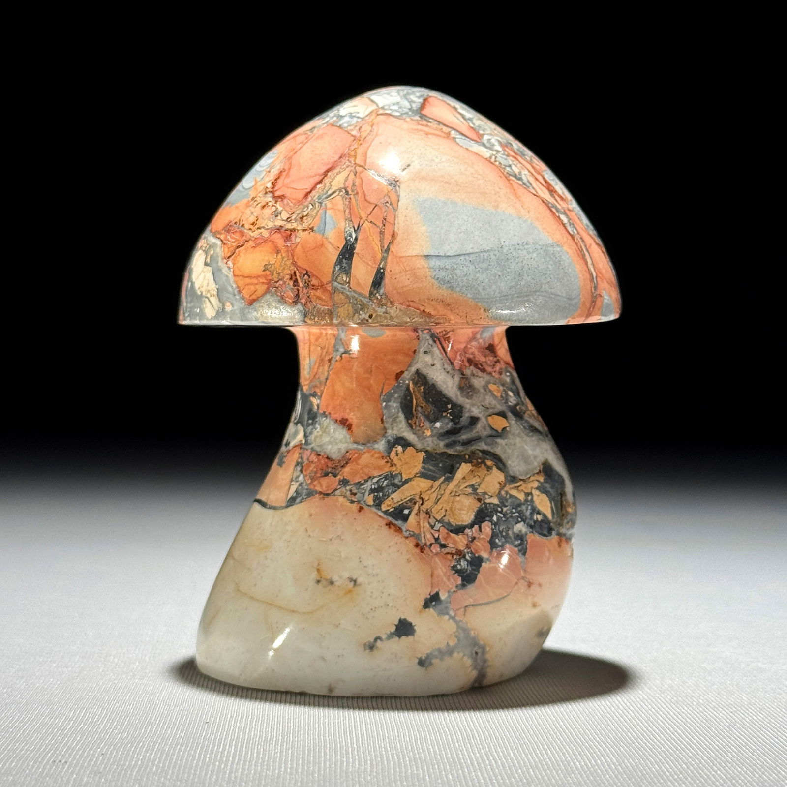 Stunning set of 3 crystallized Maligano Jasper mushrooms - 6