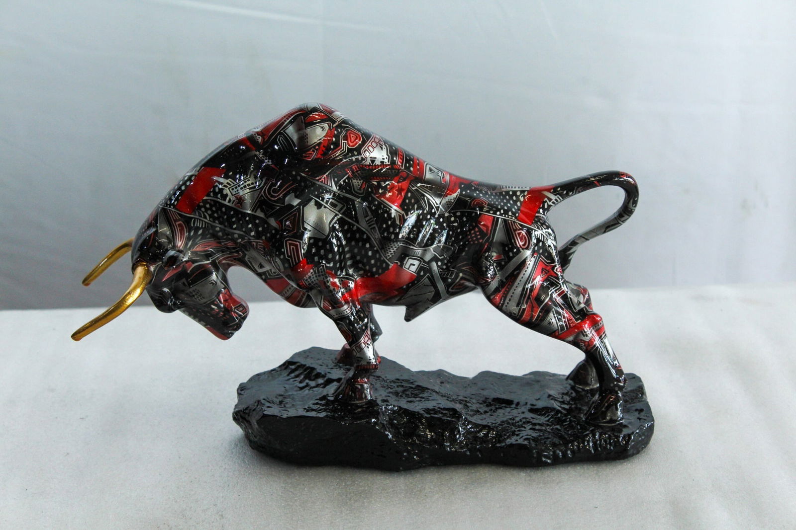 Resin Bull Statue –Abstract Street Art Indoor/Outdoor Sculpture, Red Black & Silver Patterned - 11