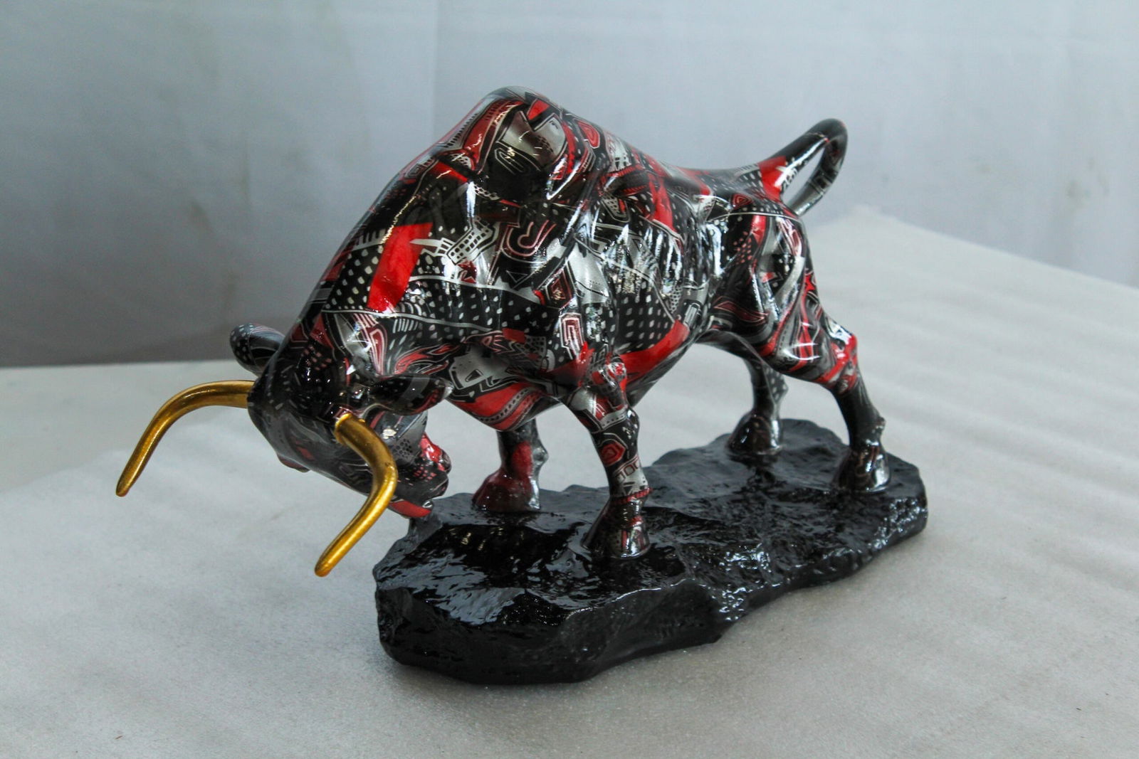 Resin Bull Statue –Abstract Street Art Indoor/Outdoor Sculpture, Red Black & Silver Patterned - 12