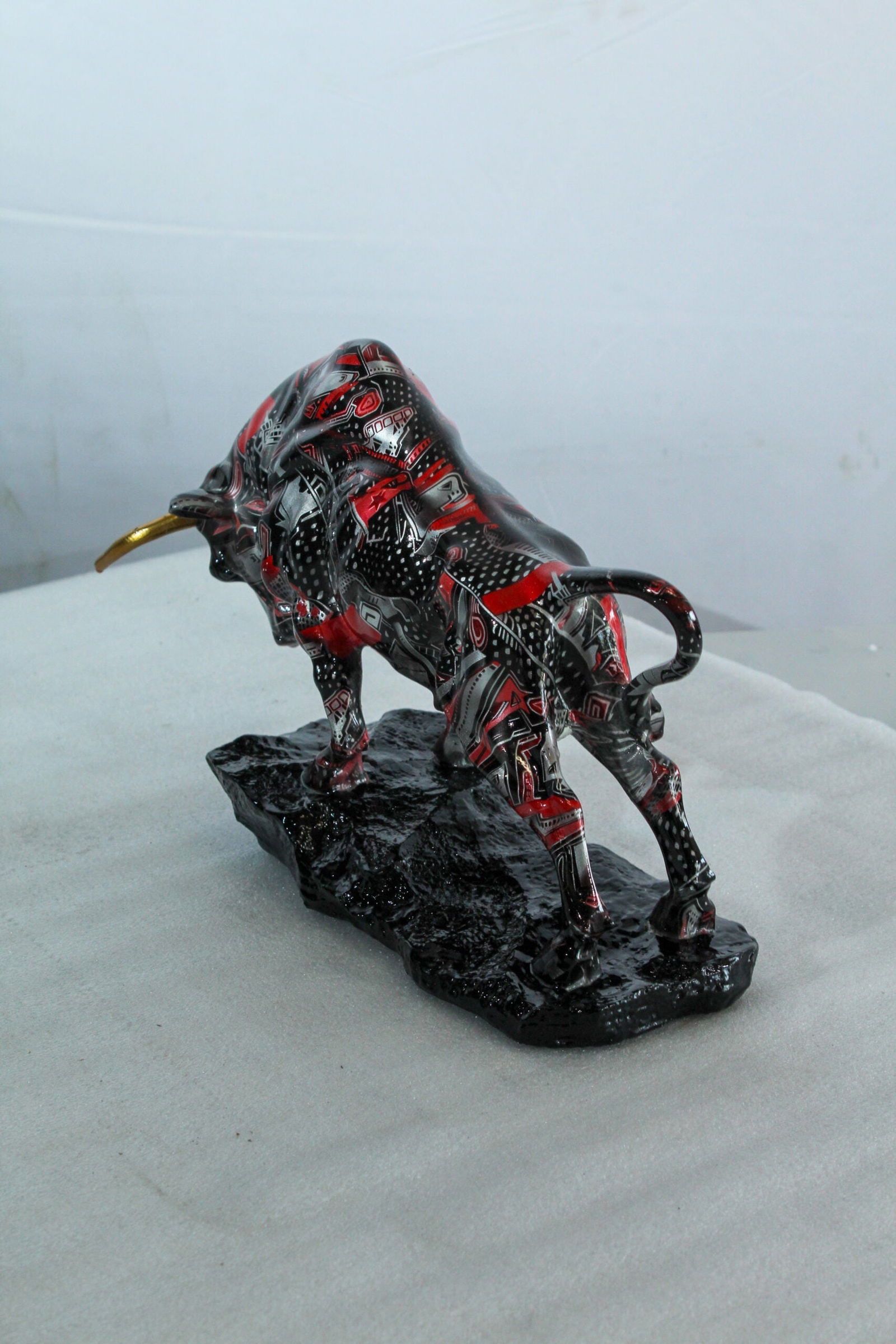 Resin Bull Statue –Abstract Street Art Indoor/Outdoor Sculpture, Red Black & Silver Patterned - 8
