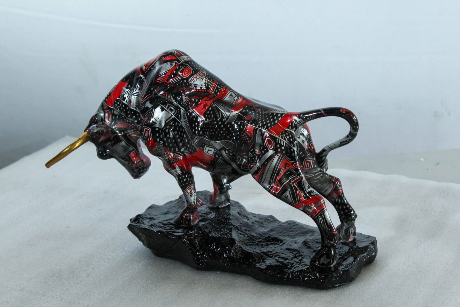 Resin Bull Statue –Abstract Street Art Indoor/Outdoor Sculpture, Red Black & Silver Patterned - 9