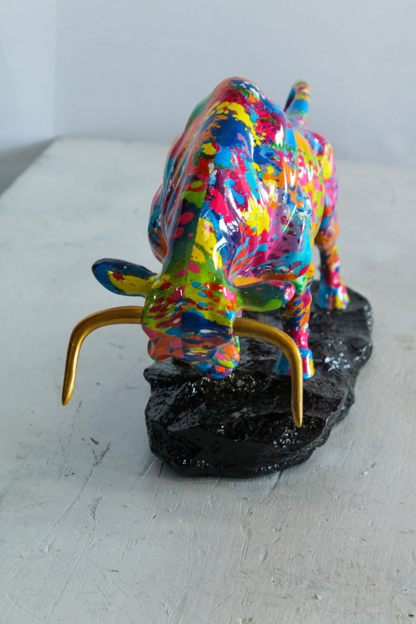 Resin Bull Statue – Colorful Indoor/Outdoor Charging Bull Sculpture, Vibrant Splatter Art Finish - 10