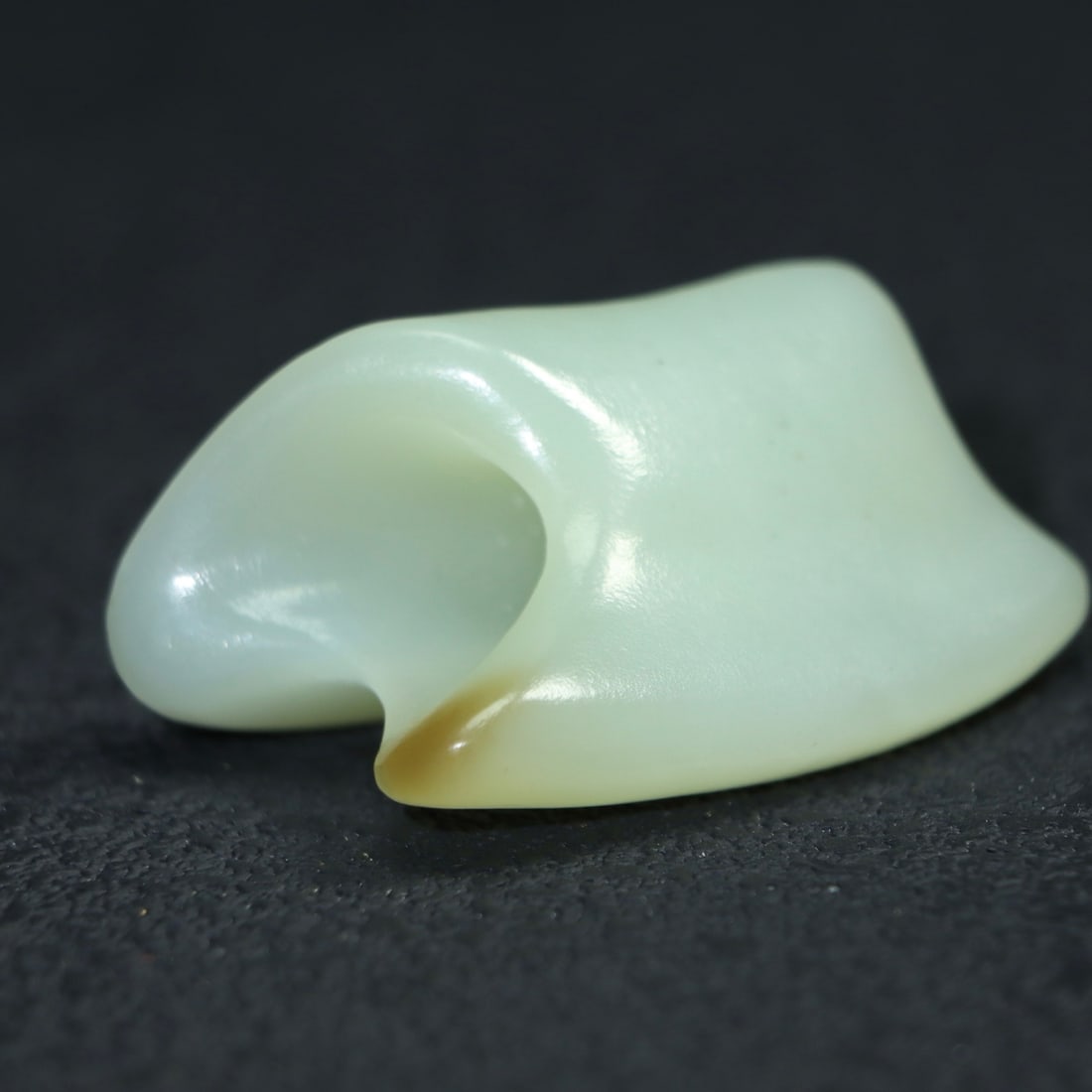 Hetian Jade Pendant - Lezi - 2