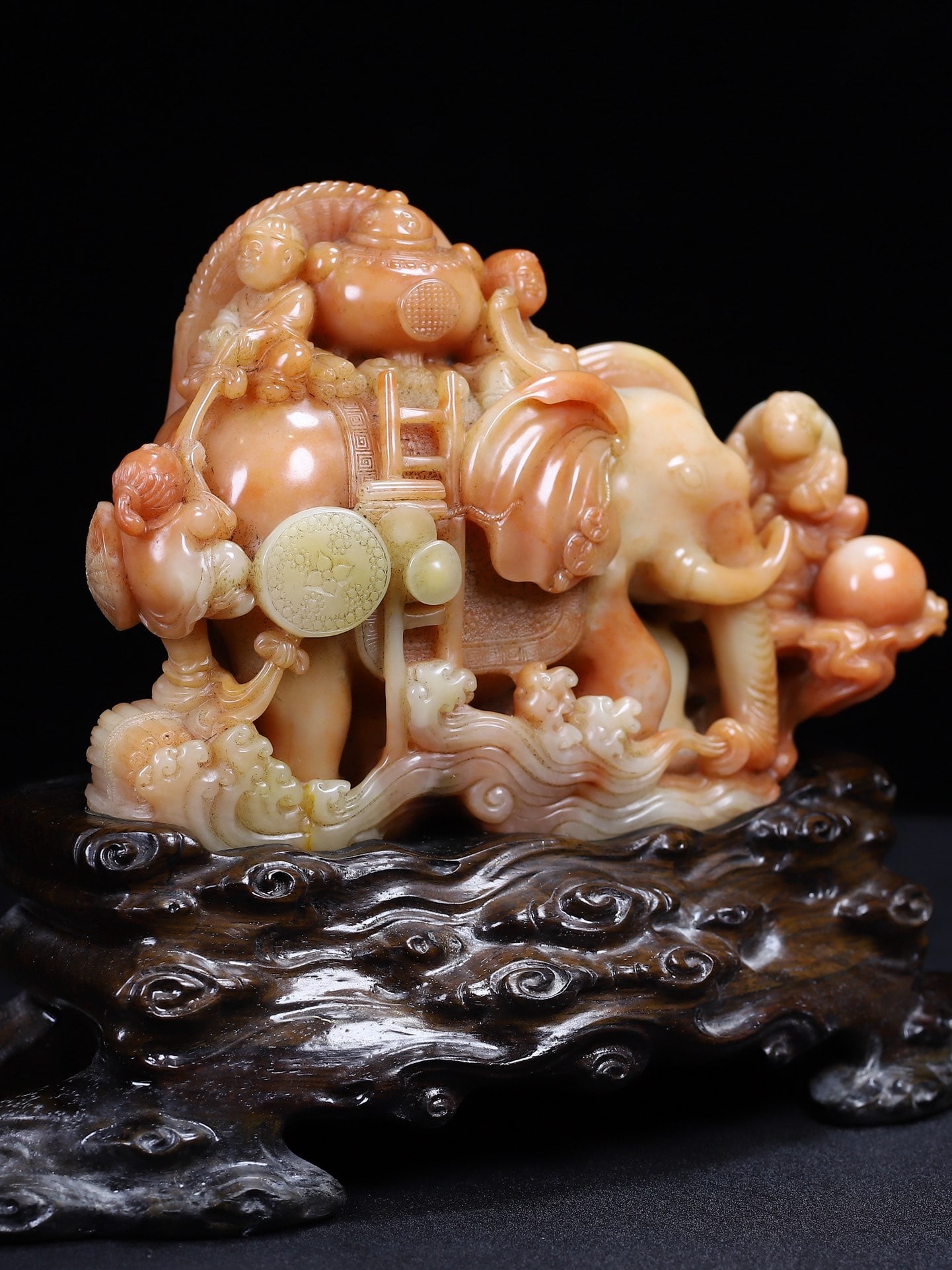 Natural Shoushan Stone Hand-carved Elephant & Kids Statue - 2