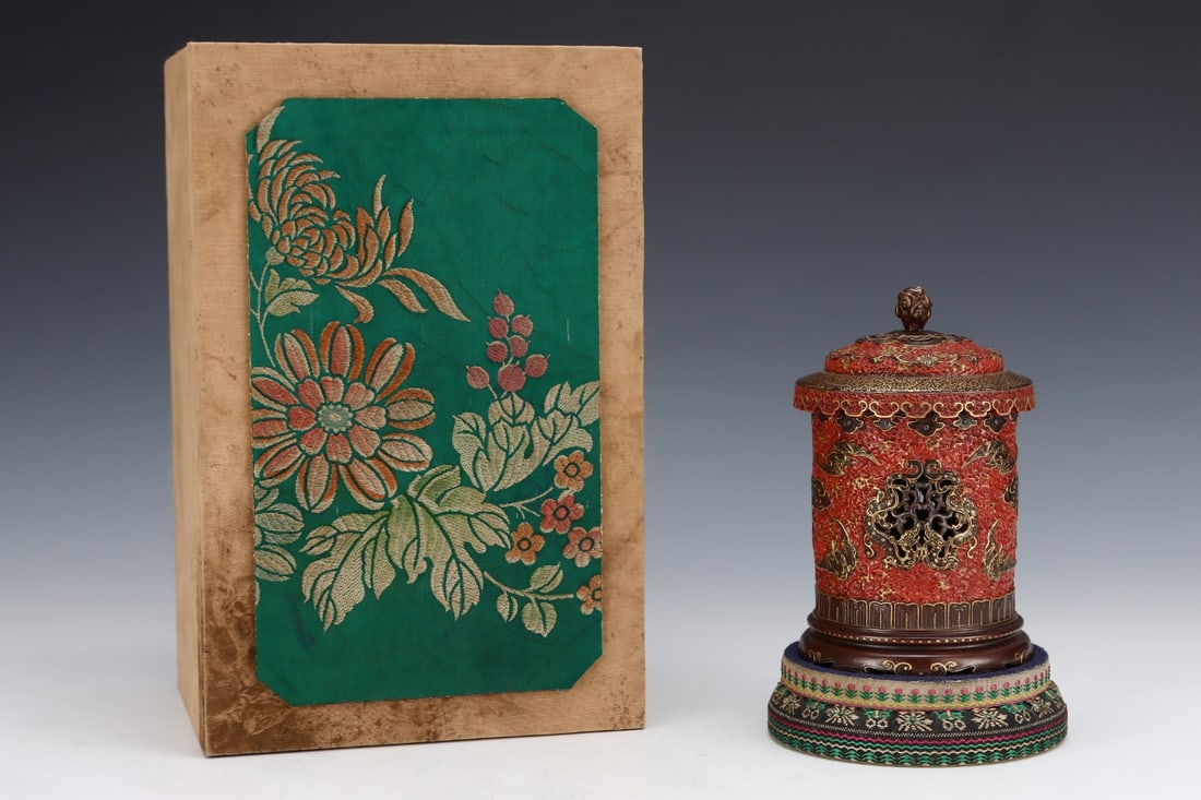 Gilt Gold Iron Red Glaze Porcelain Incense Burner w Box: Title: Gilt Gold Iron Red Glaze Porcelain Incense Burner w Box Origin: Chinese Date/Period: After1880 Materials: Porcelain Dimensions: 157x98(mm) 6.18x3.86(inches) Reserve: $1,499.00 