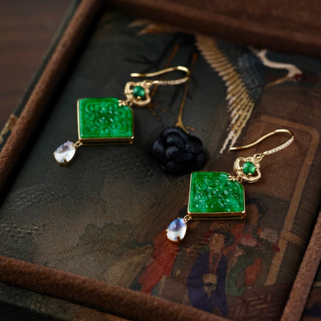 A Pair 18k Gold Inlay Green Hetian Jade Earrings - 8