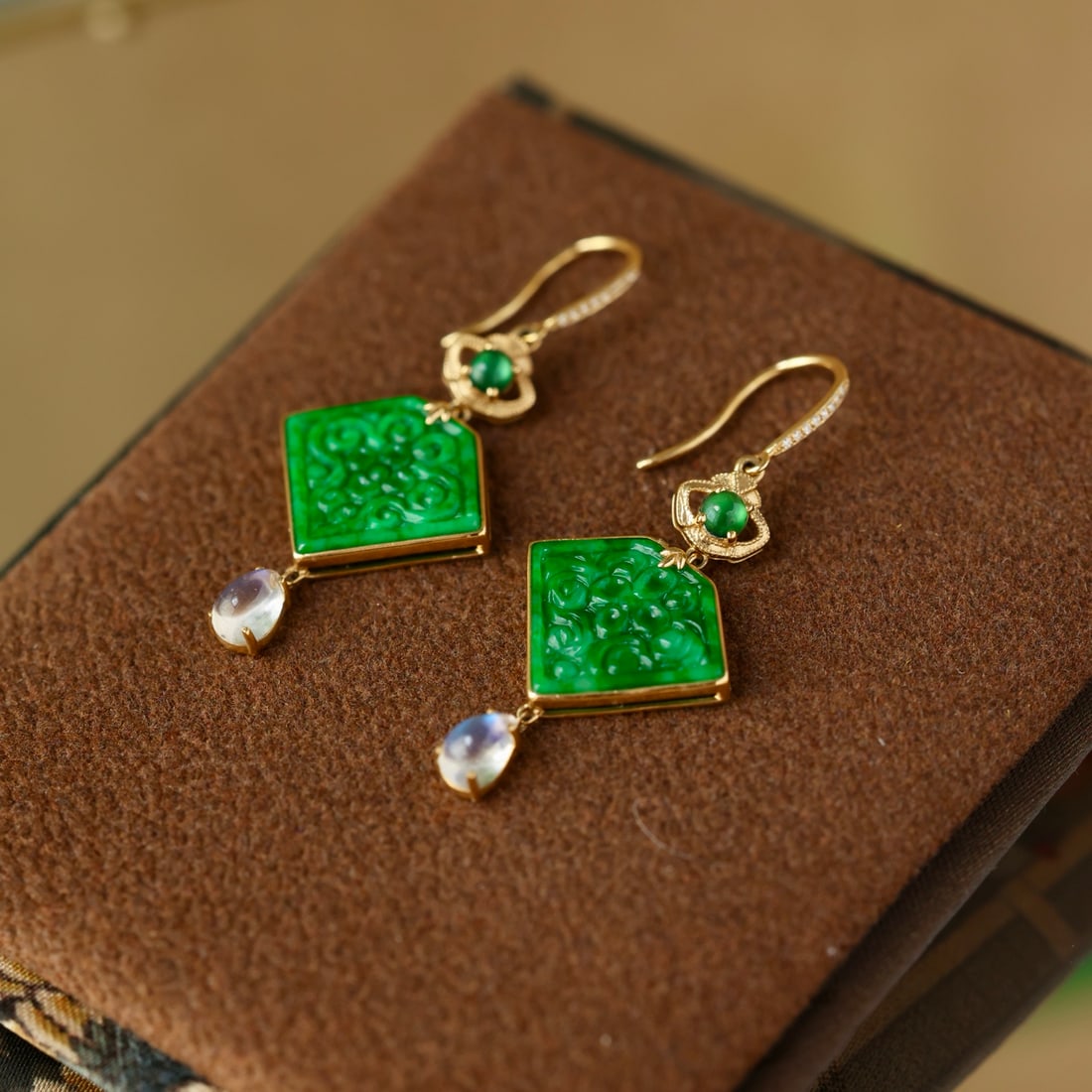 A Pair 18k Gold Inlay Green Hetian Jade Earrings - 9