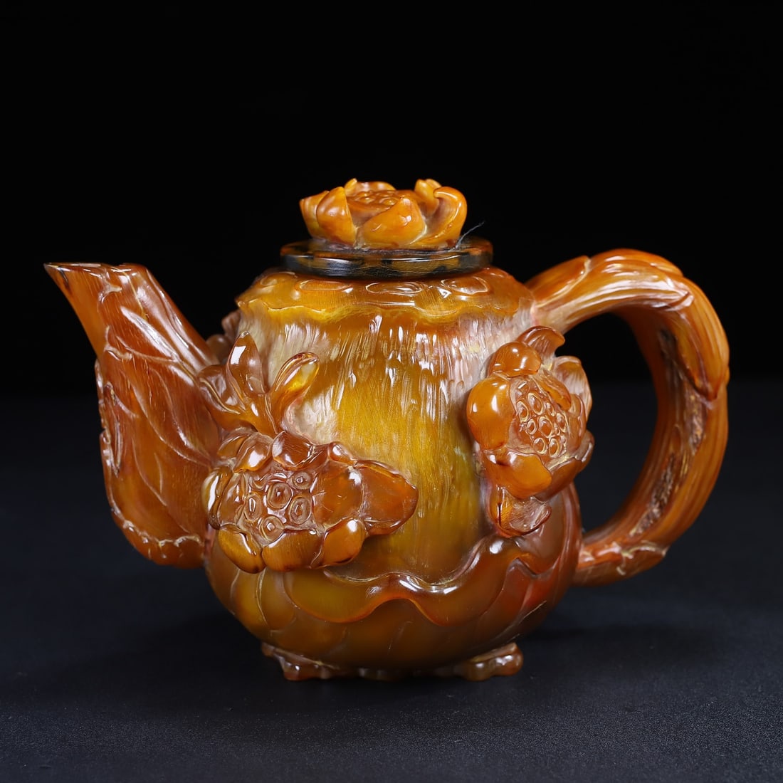 Ox Horn Hand-Carved Lotus Teapot (1 of 10)