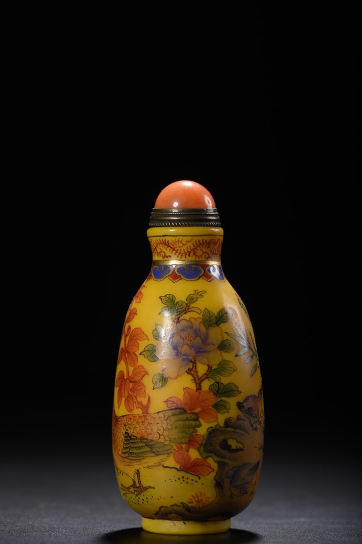 Yellow Peking Glass Snuff Bottle - Rooster,Flower - 4
