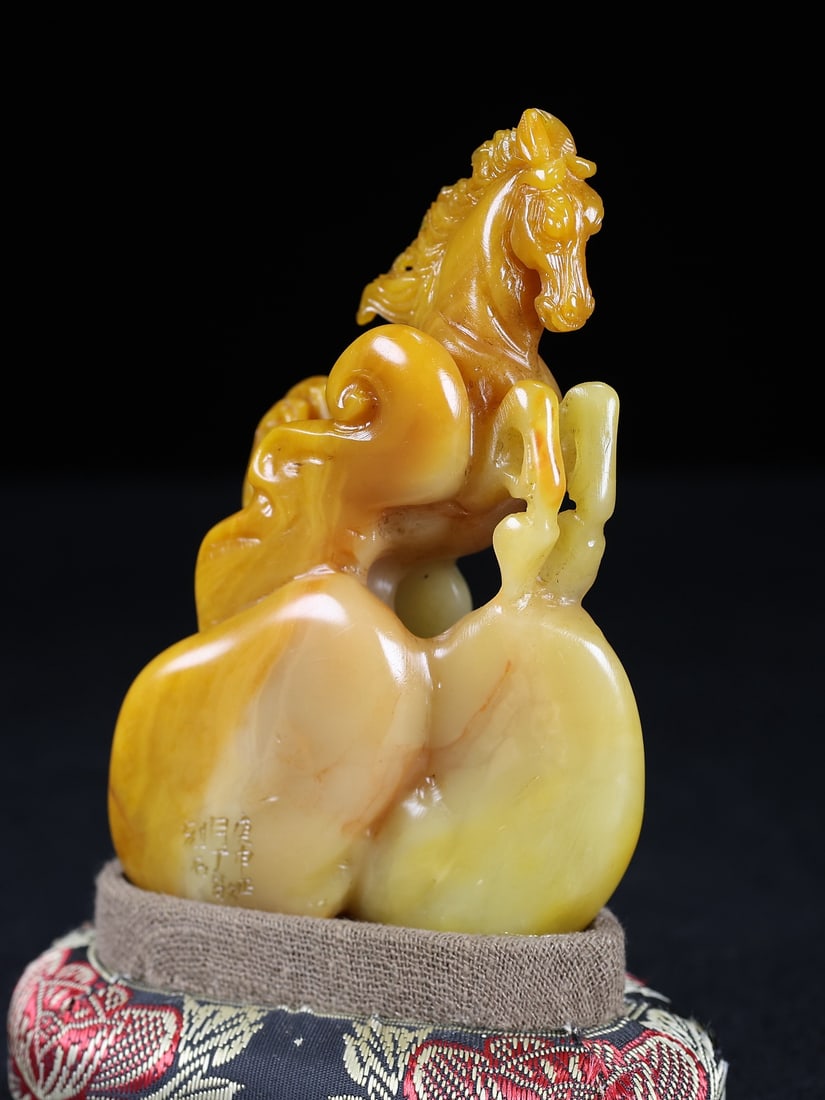Shoushan Soapstone Hand-Carved Horse Seal/Stamp Statue - 8