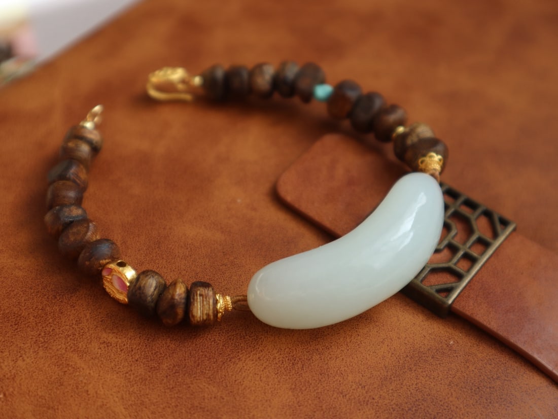 Chenxiang Wood,Hetian Jade Bracelet - 4