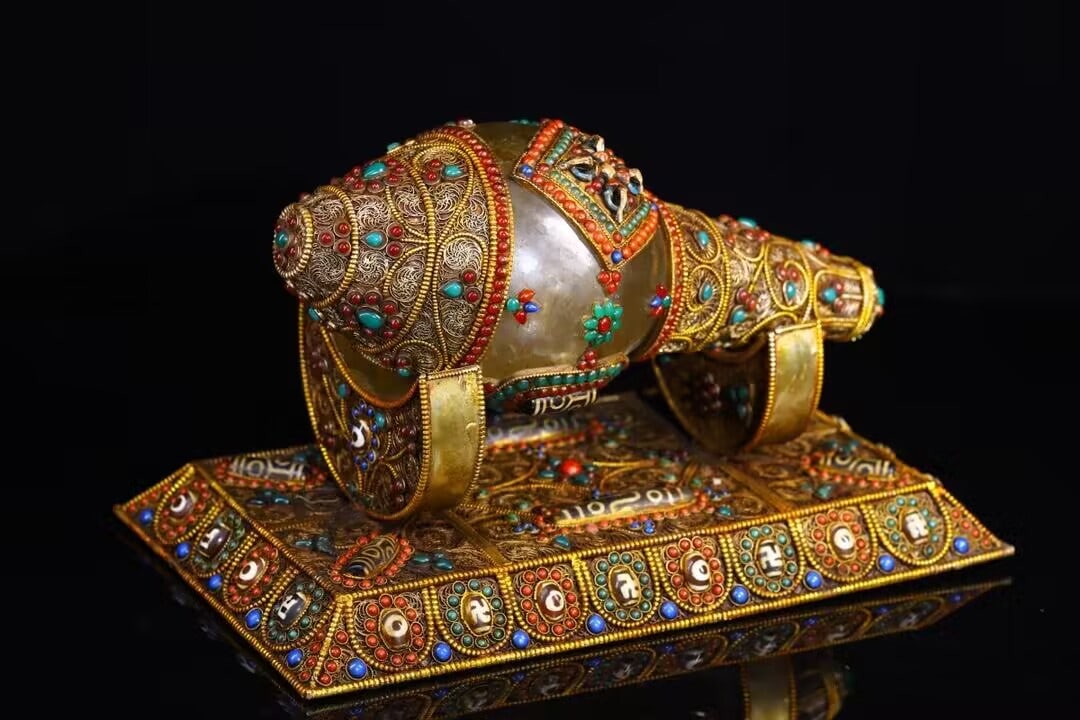 Tibetan Gilt Gold Silver Wires Inlay Crystal,Turquoise,Red Coral,DZI Agate,Lapis Lazuli Conch - 2