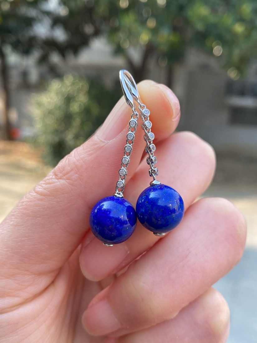 S925 Silver Inlay Lapis lazuli Earrings: Title: S925 Silver Inlay Lapis lazuli Earrings Origin: Chinese Date/Period: After2025 Materials: Silver,Lapis lazuli Dimensions: 12(mm) 0.47(inches) Reserve: $150.00 Shipping:Domestic: Shipping