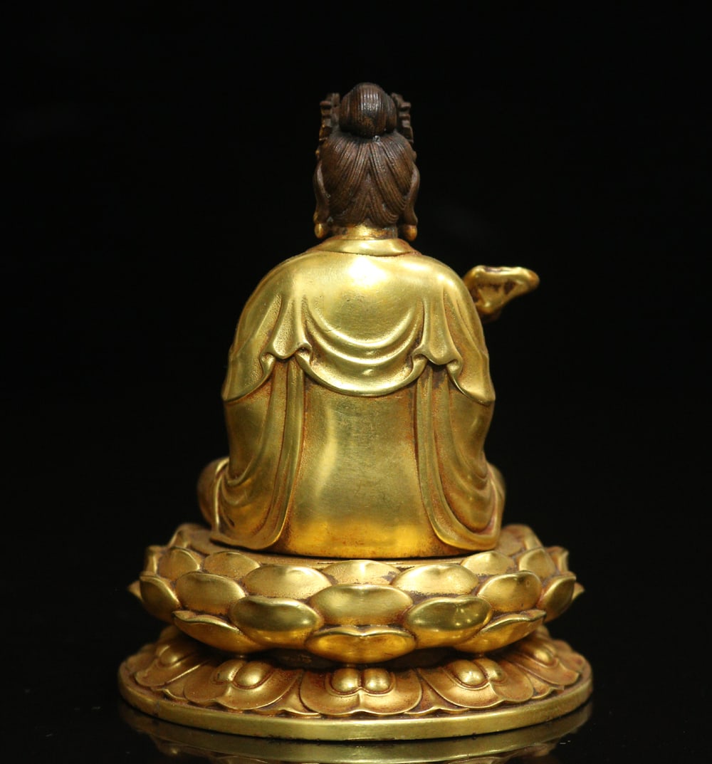 Gilt Gold Bronze Kwan-yin Statue - 4