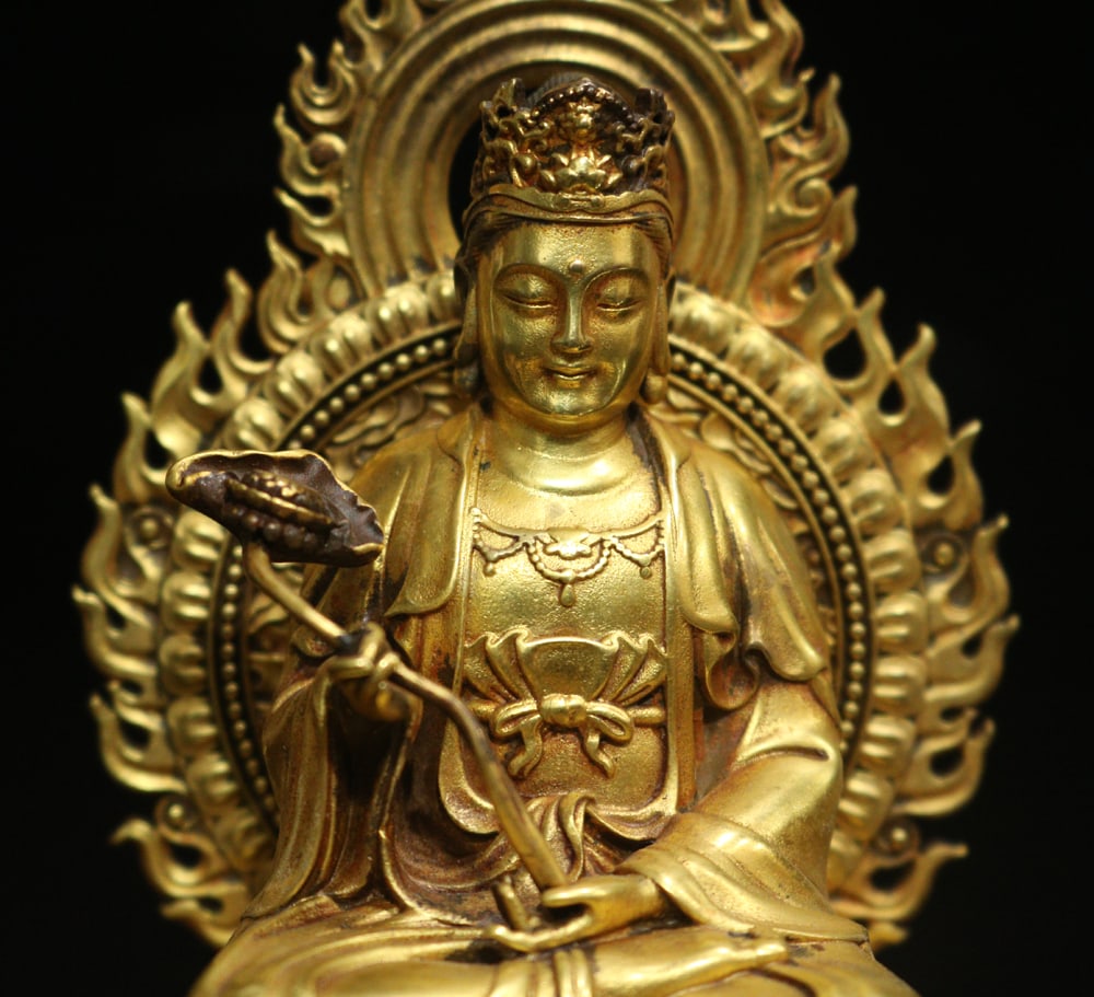 Gilt Gold Bronze Kwan-yin Statue - 7
