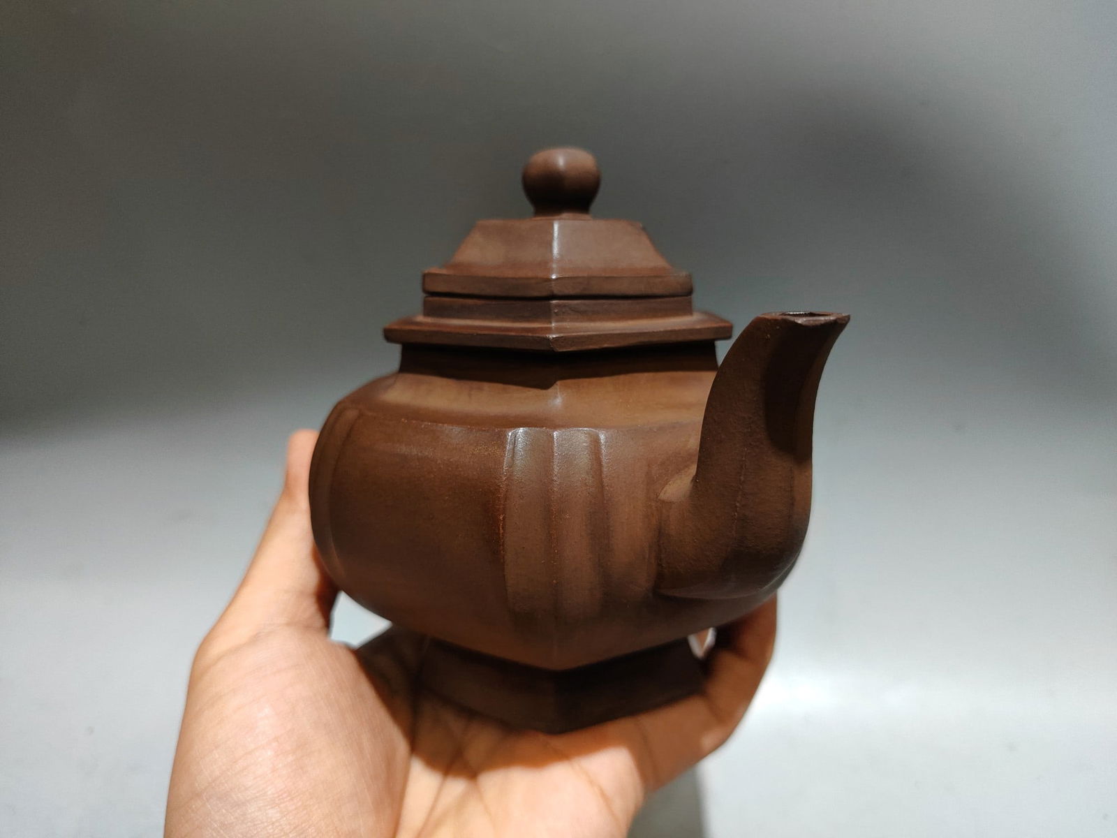 Yixing Zisha Clay Teapot w Artist Signed - 5