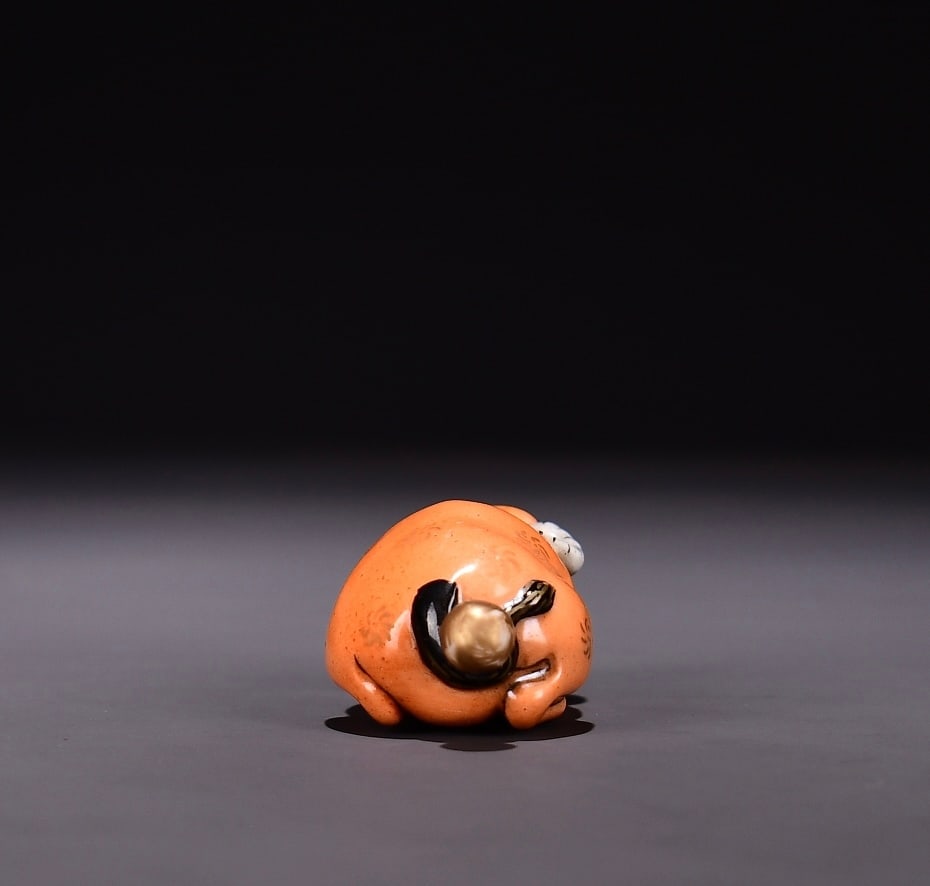 Porcelain Snuff Bottle - Ox - 4