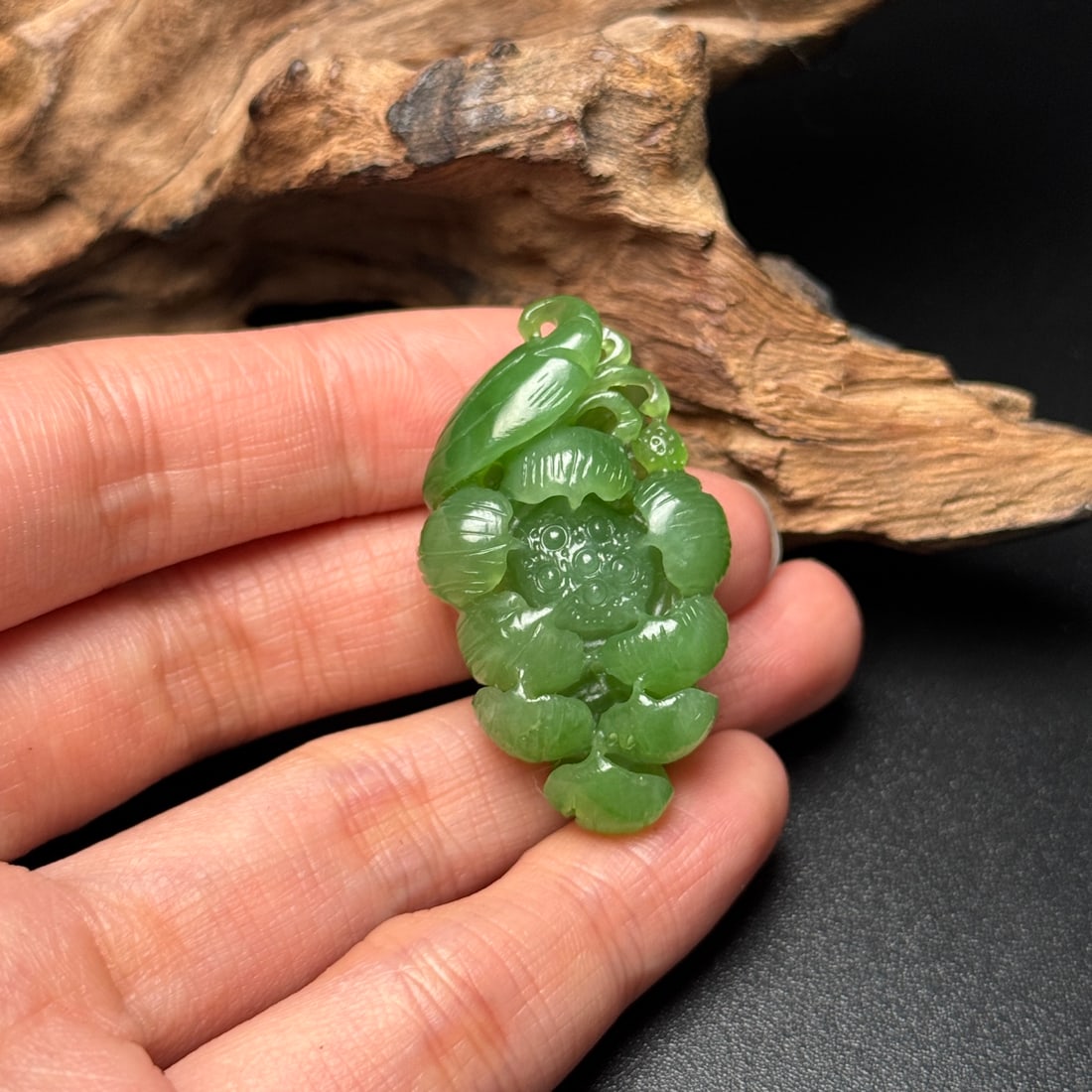 Green Hetian Jade Hand-Carved Lotus Pendant - 8