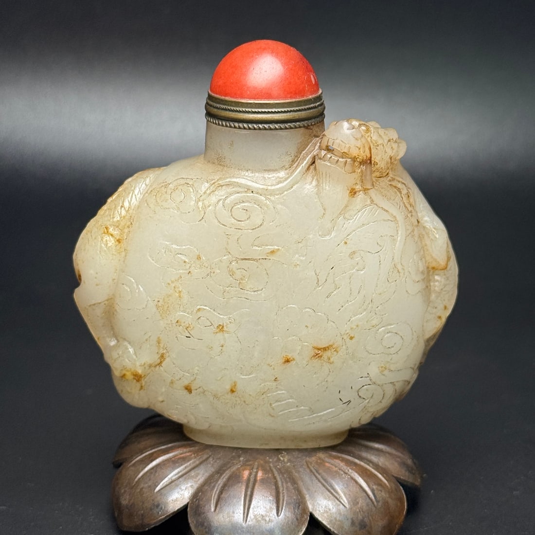 Hetian Jade Dragon Snuff Bottle (1 of 9)