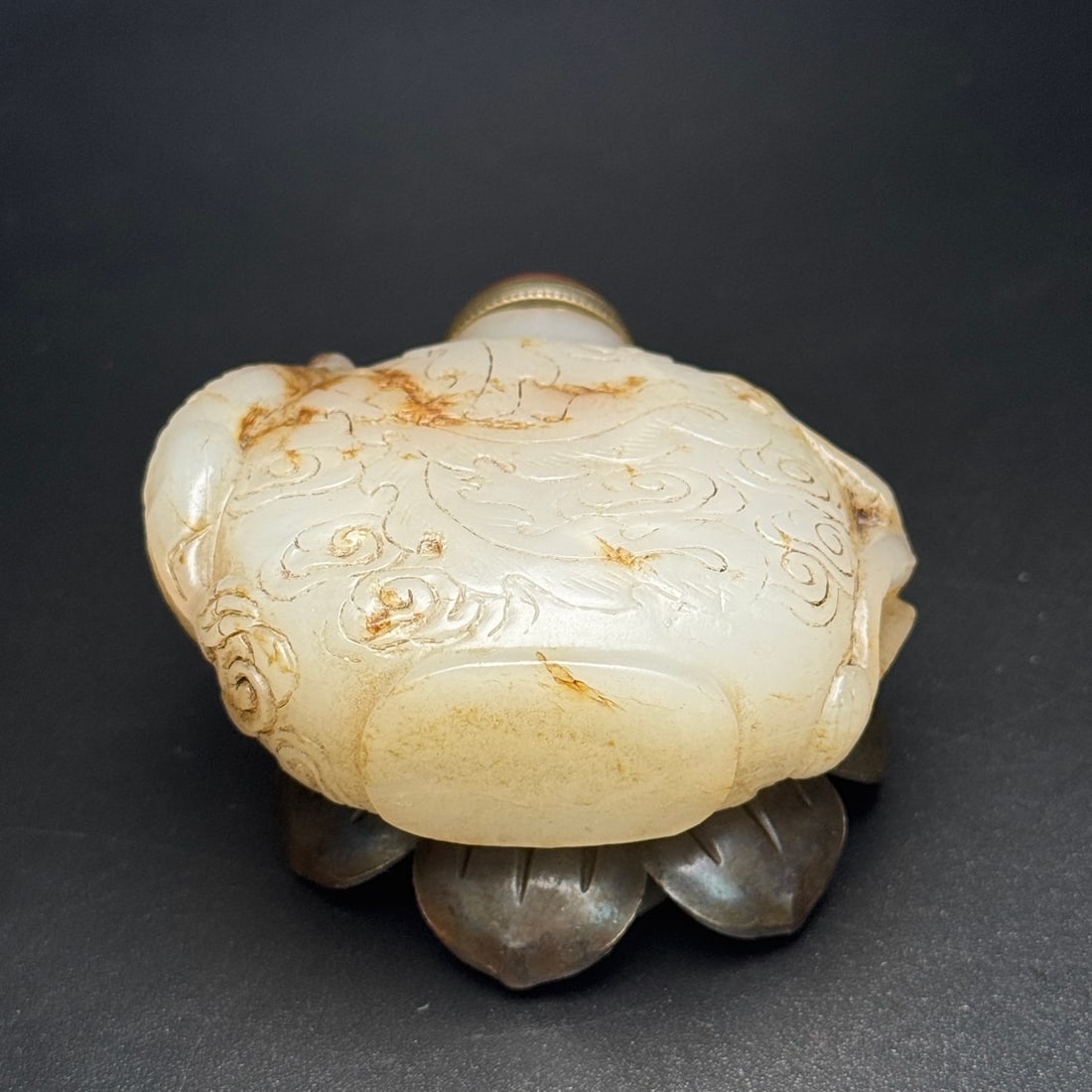Hetian Jade Dragon Snuff Bottle - 6