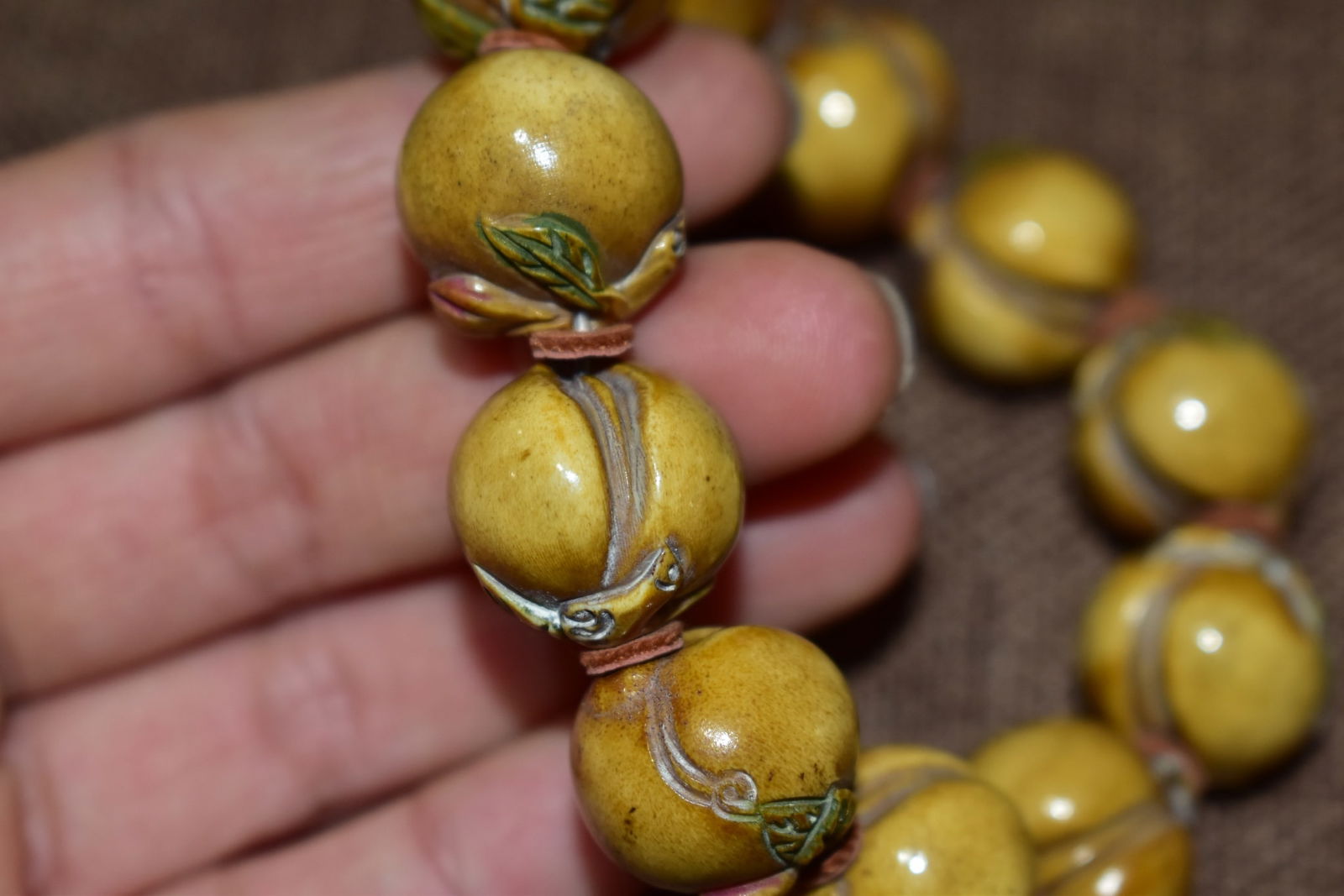 Horn Hand-Carved Peach Hand Chain - 3