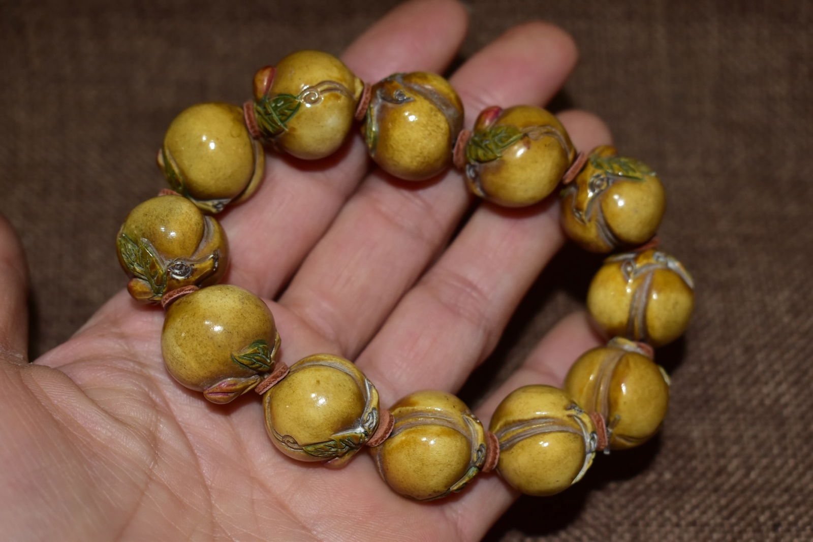 Horn Hand-Carved Peach Hand Chain - 5