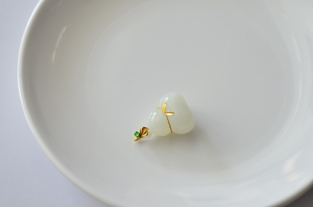 18K Gold Inlay Hetian Jade Pendant - Gourd - 2