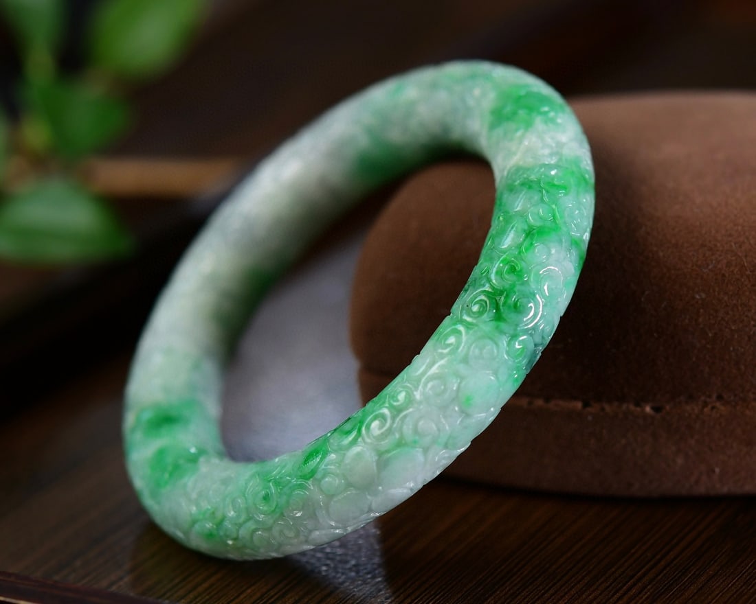 Inside Diameter 57.5mm Natural Green Jadeite Bracelet - 4