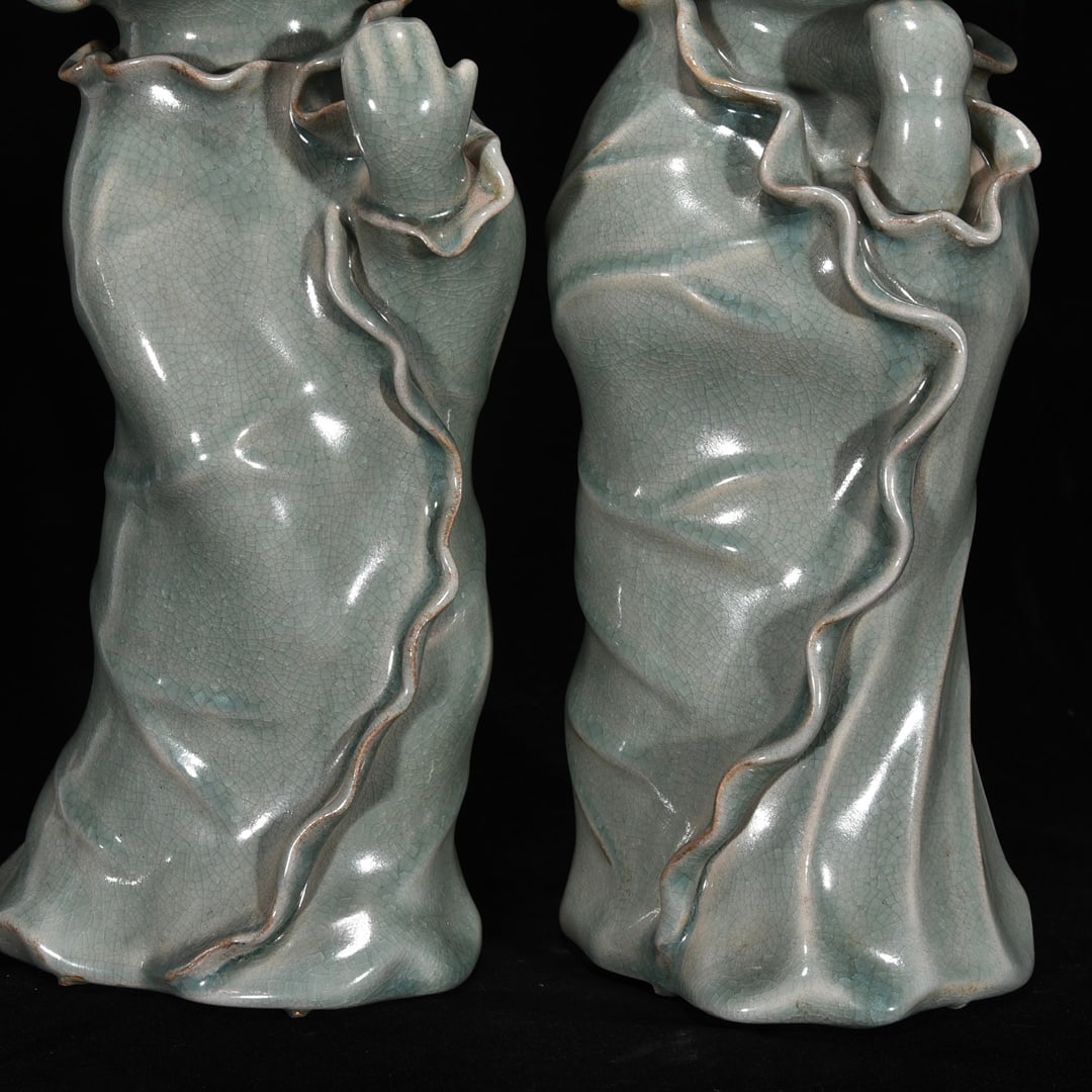 Ru Kiln Sky Blue Glaze Porcelain Statue - Kid - 11