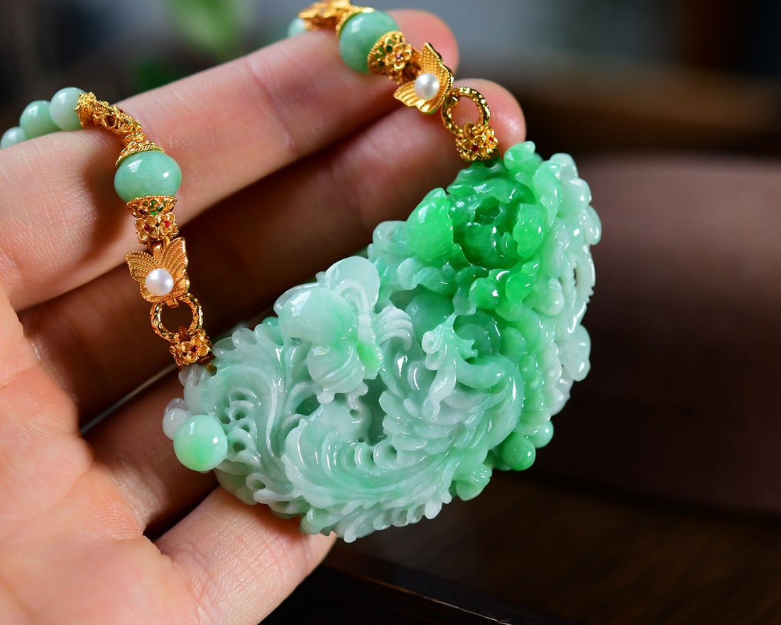 Green Jadeite Hand-Carved Phoenix Peony Pendant - 2