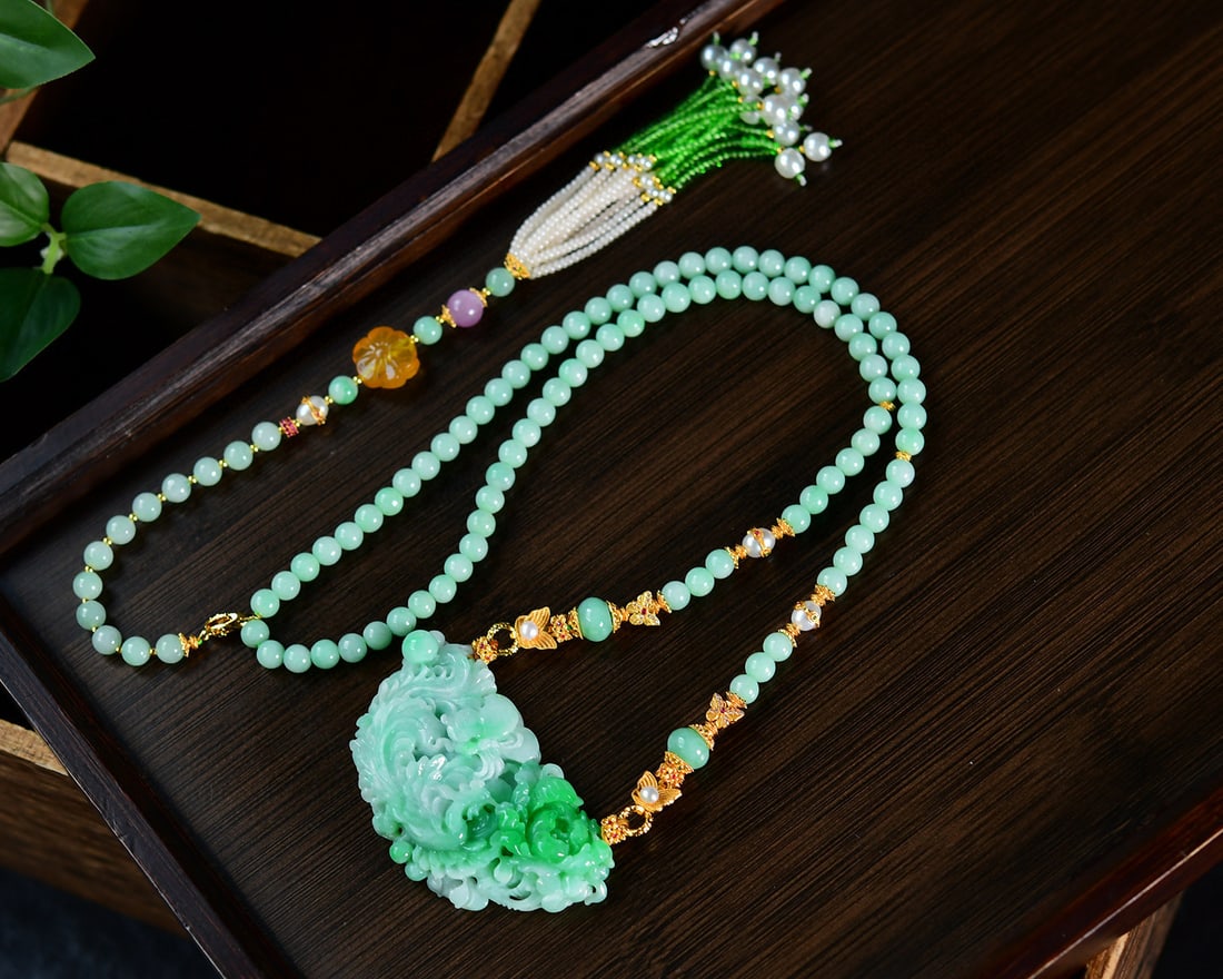 Green Jadeite Hand-Carved Phoenix Peony Pendant - 4