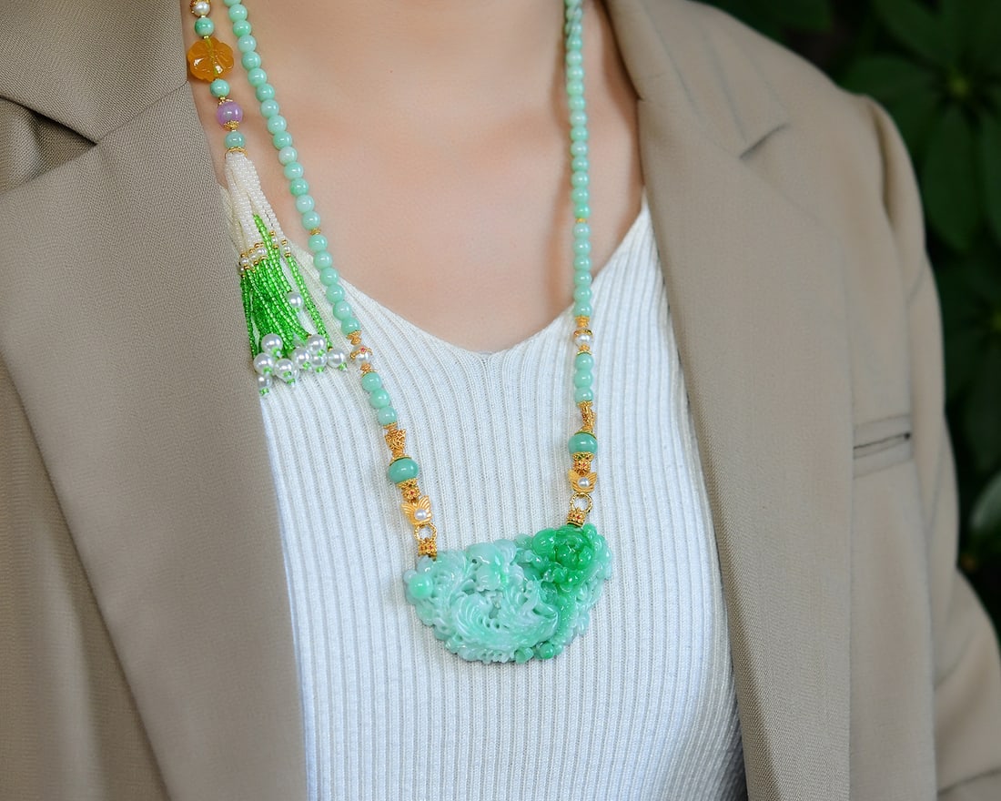 Green Jadeite Hand-Carved Phoenix Peony Pendant - 6