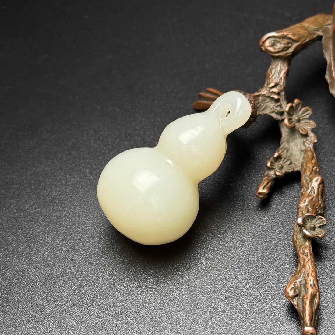 Hetian Jade Pendant - Gourd - 4