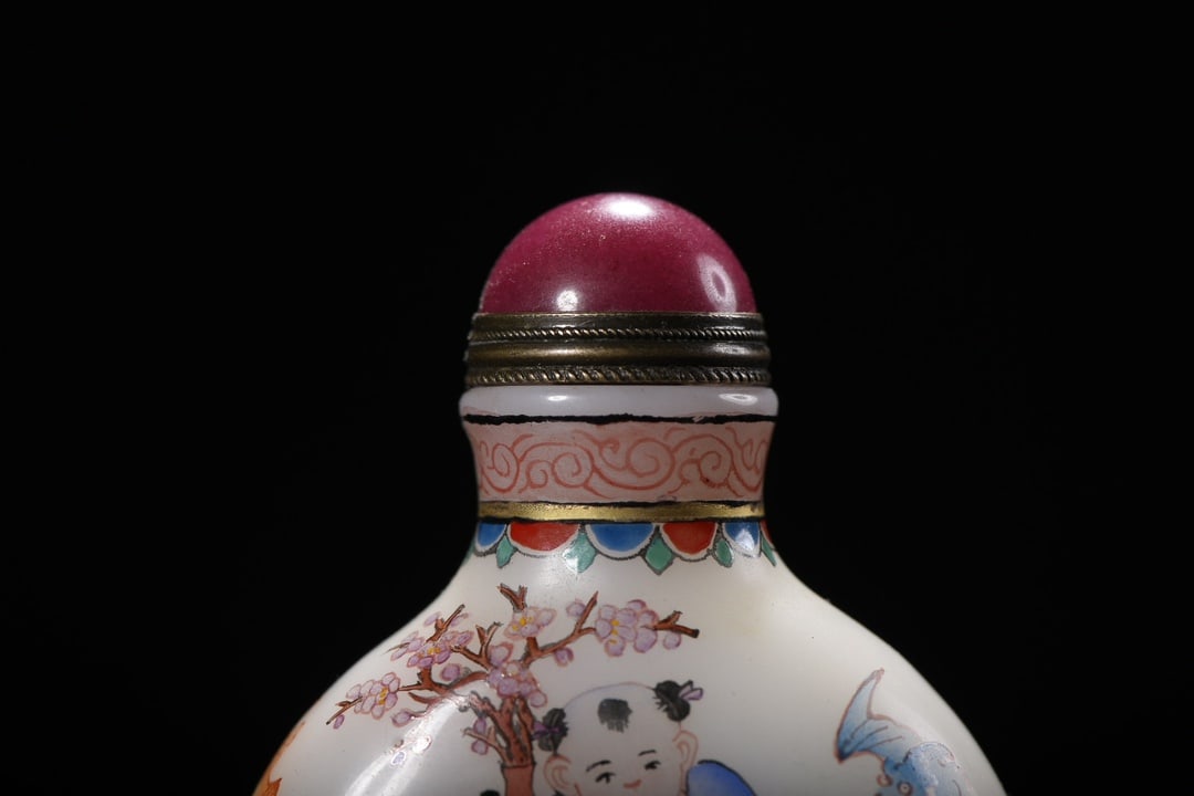 Peking Glass Famille Rose Snuff Bottle - Kid - 2