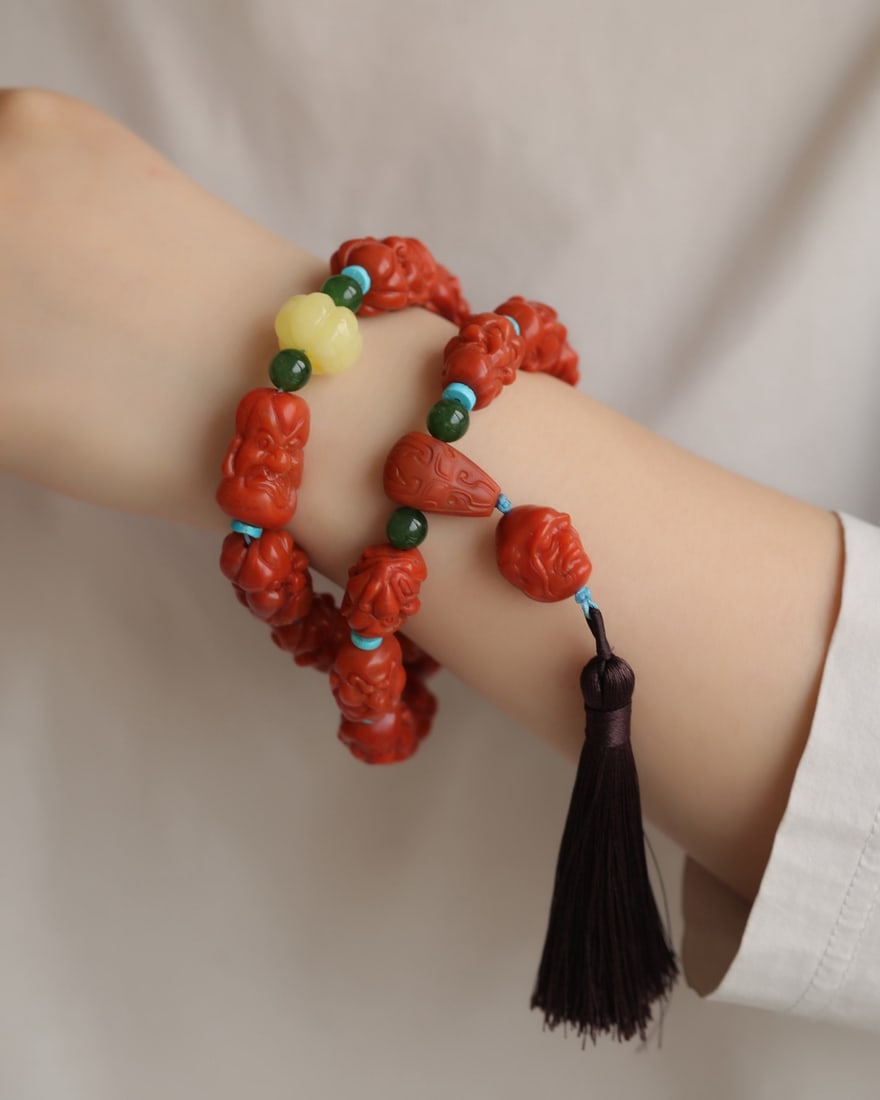 Nanhong Agate Hand-Carved Eighteen Arhat Hand Chain - 5