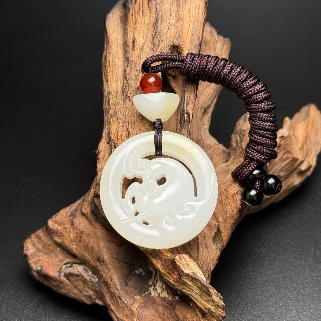 Hetian Jade Hand-Carved Horse Pendant (1 of 9)