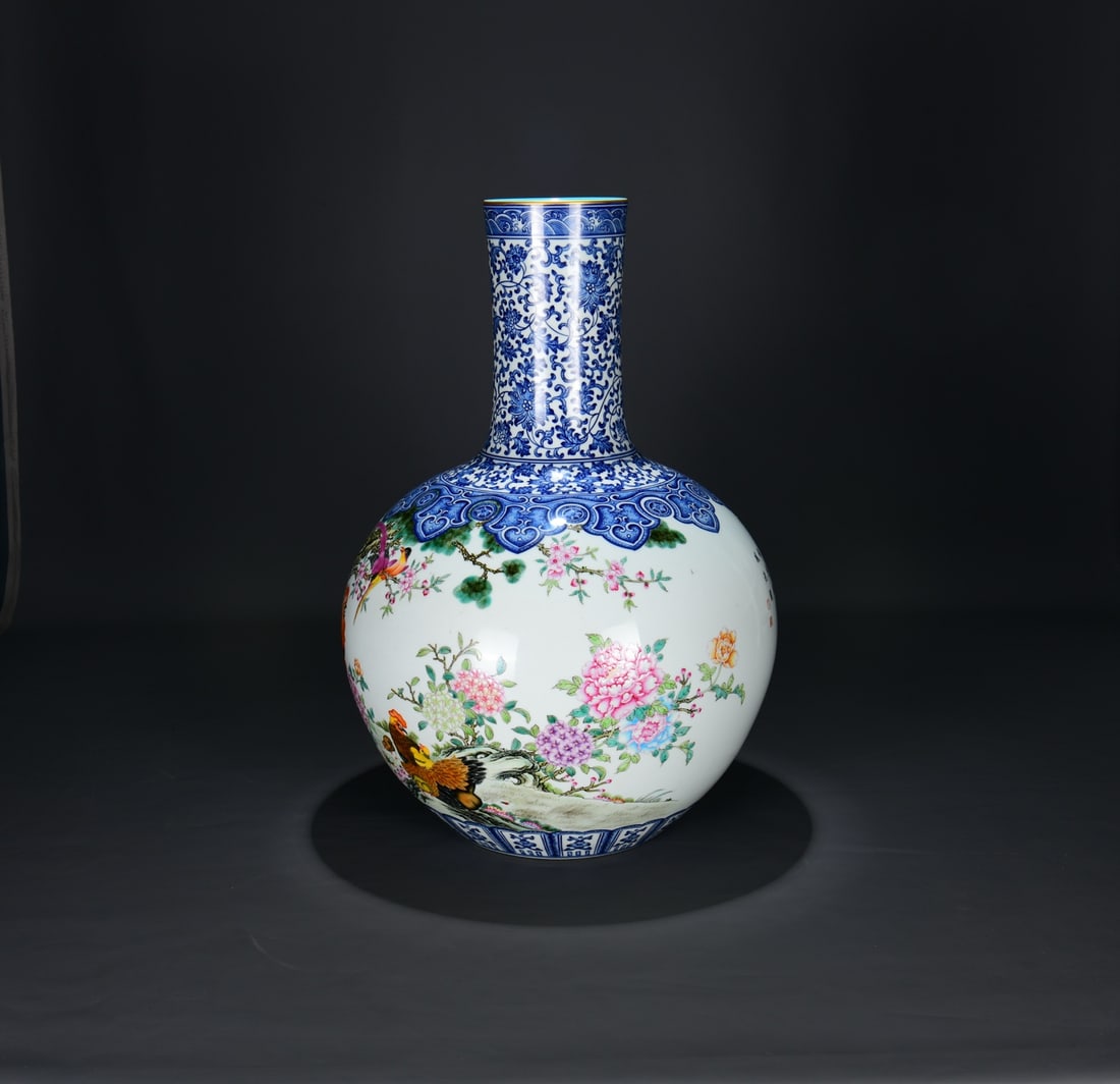 Famille Rose,Blue and White Porcelain Vase - Rooster,Peony - 4