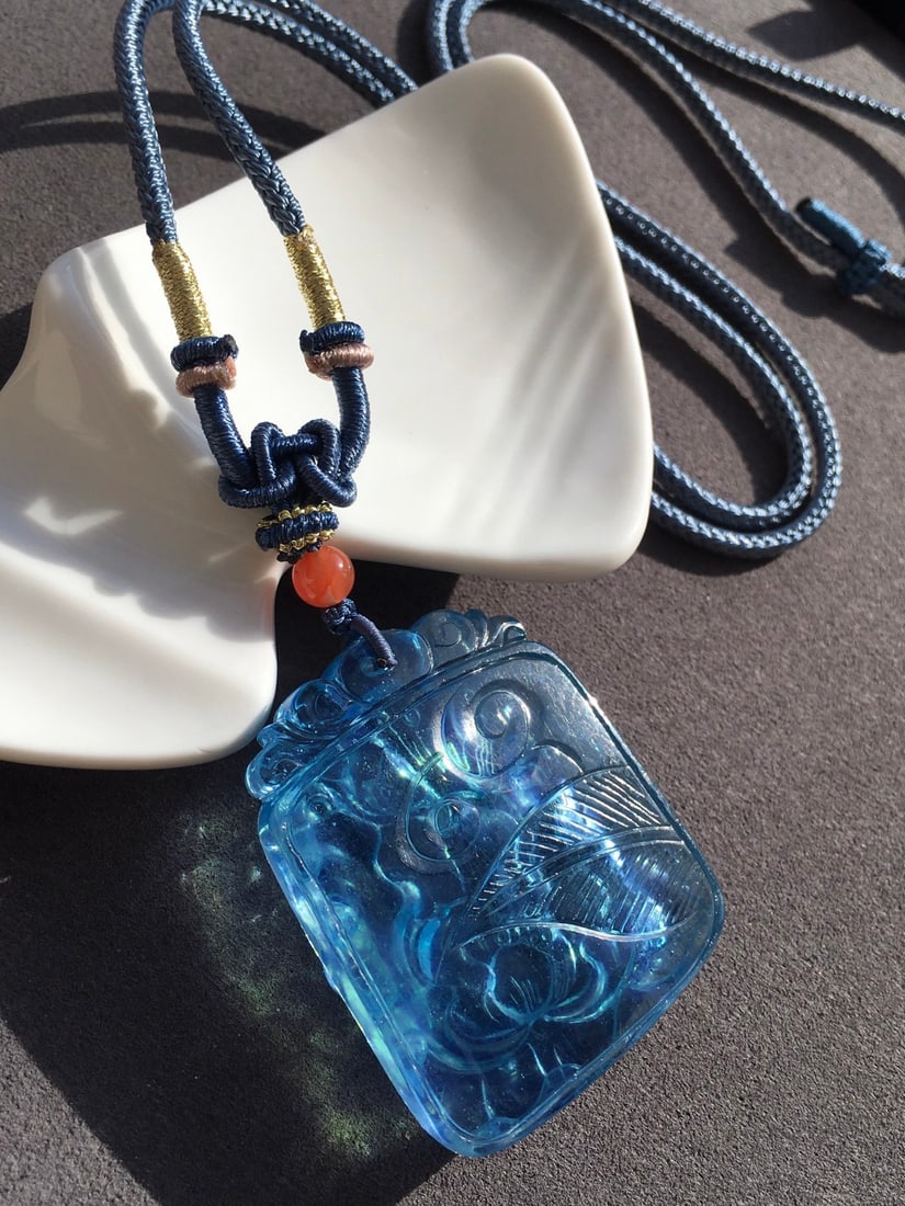 Natural Aquamarine Hand-carved Pendant - Flower,butterfly - 3