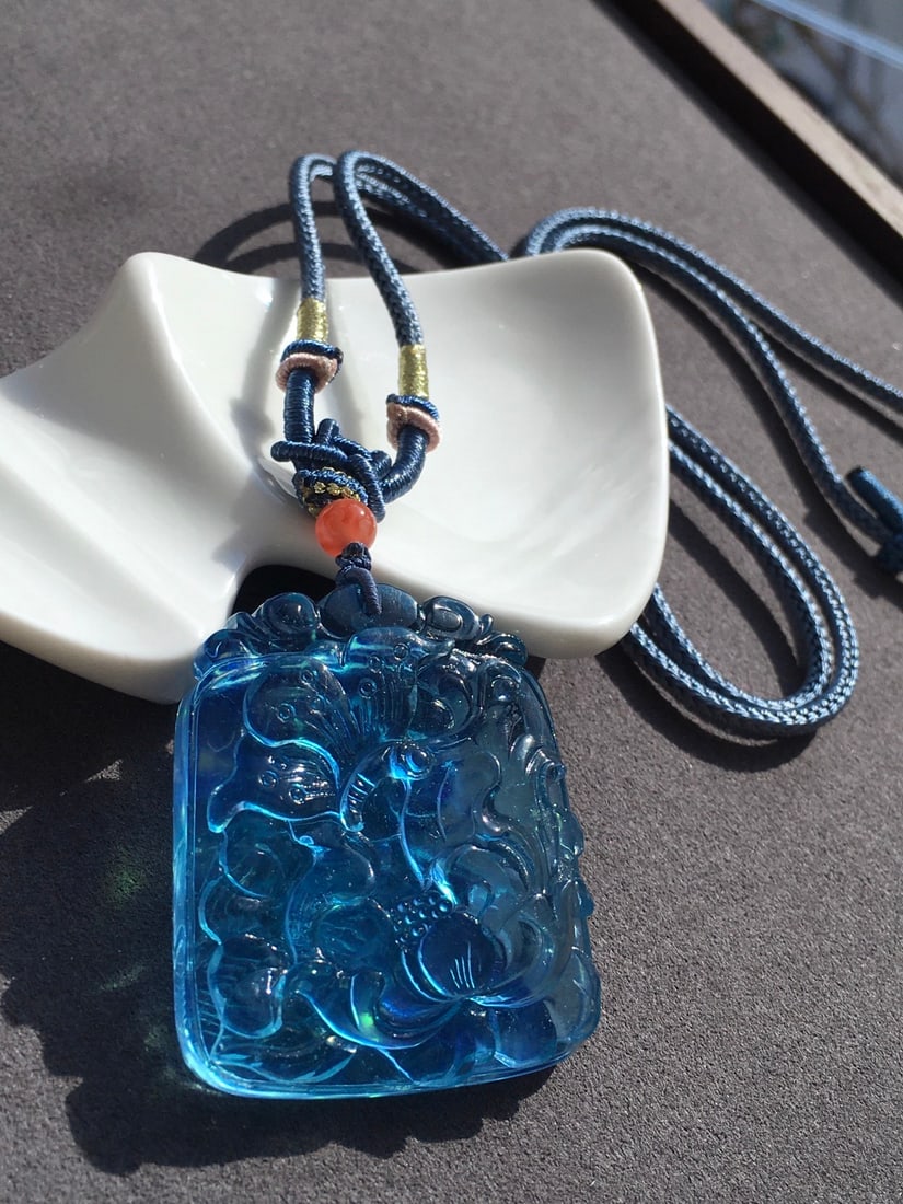 Natural Aquamarine Hand-carved Pendant - Flower,butterfly - 5