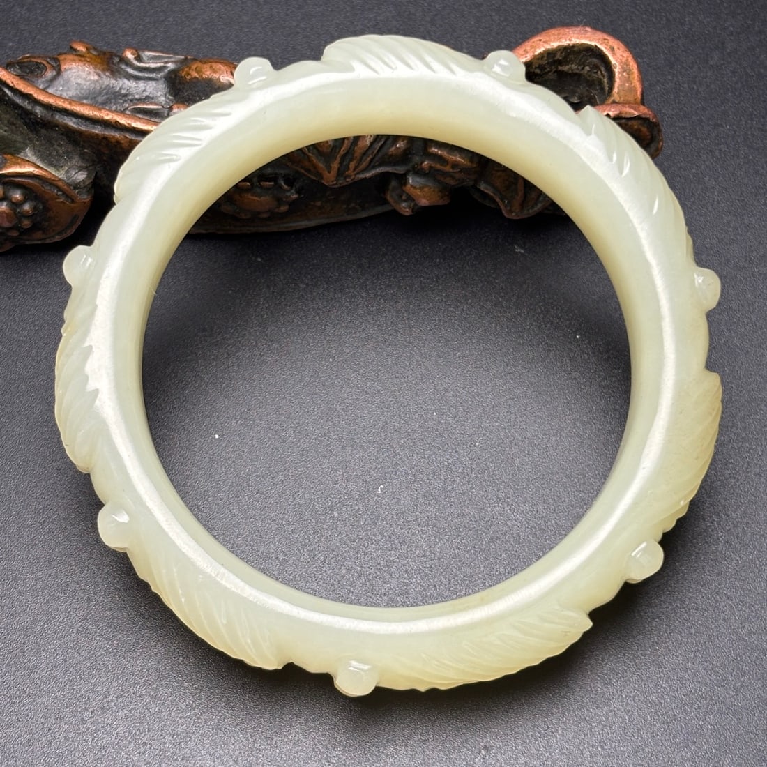 Inside Diameter 57.5mm Hetian Jade Cicada Bracelet - 3