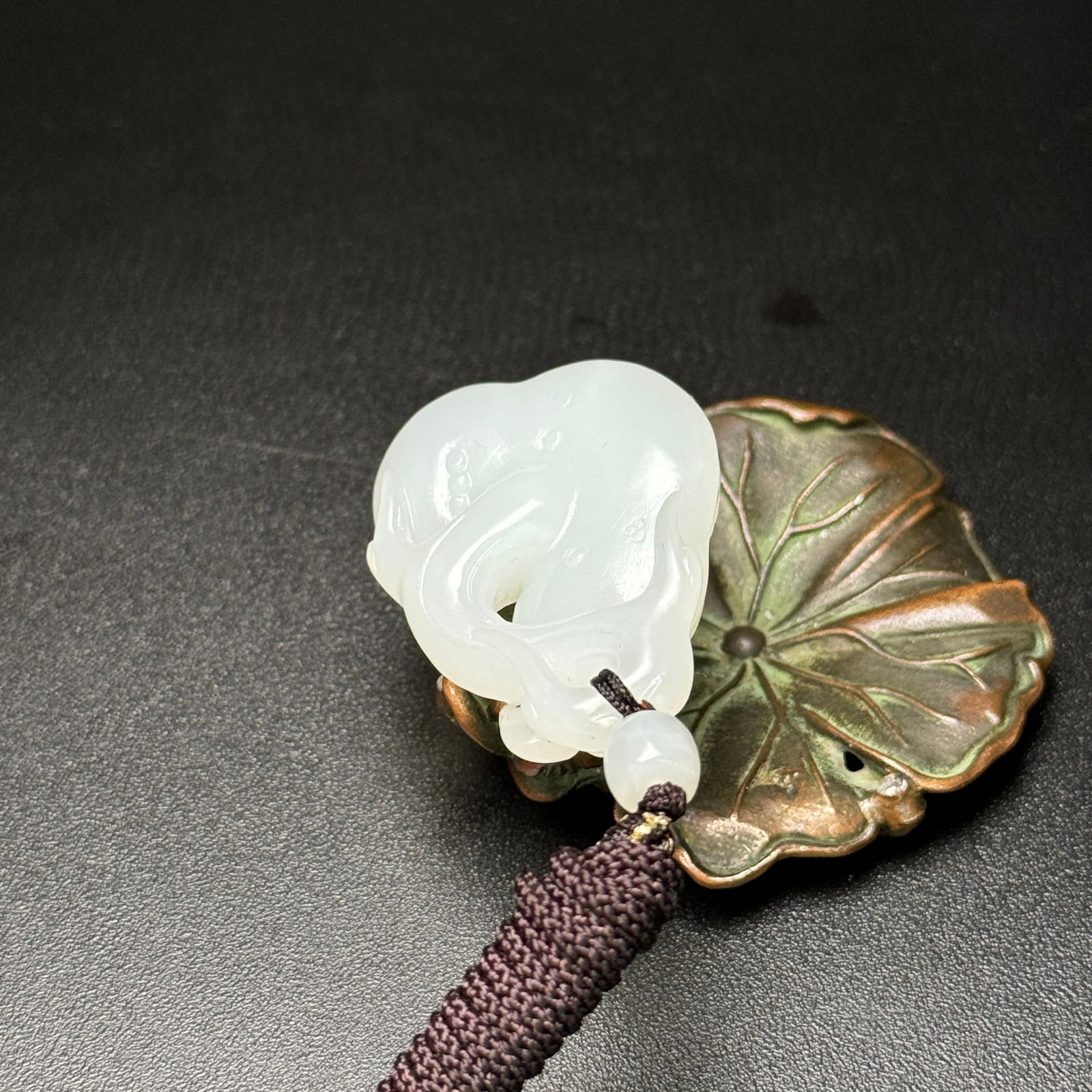 White Hetian Jade Ruyi Pendant - 6