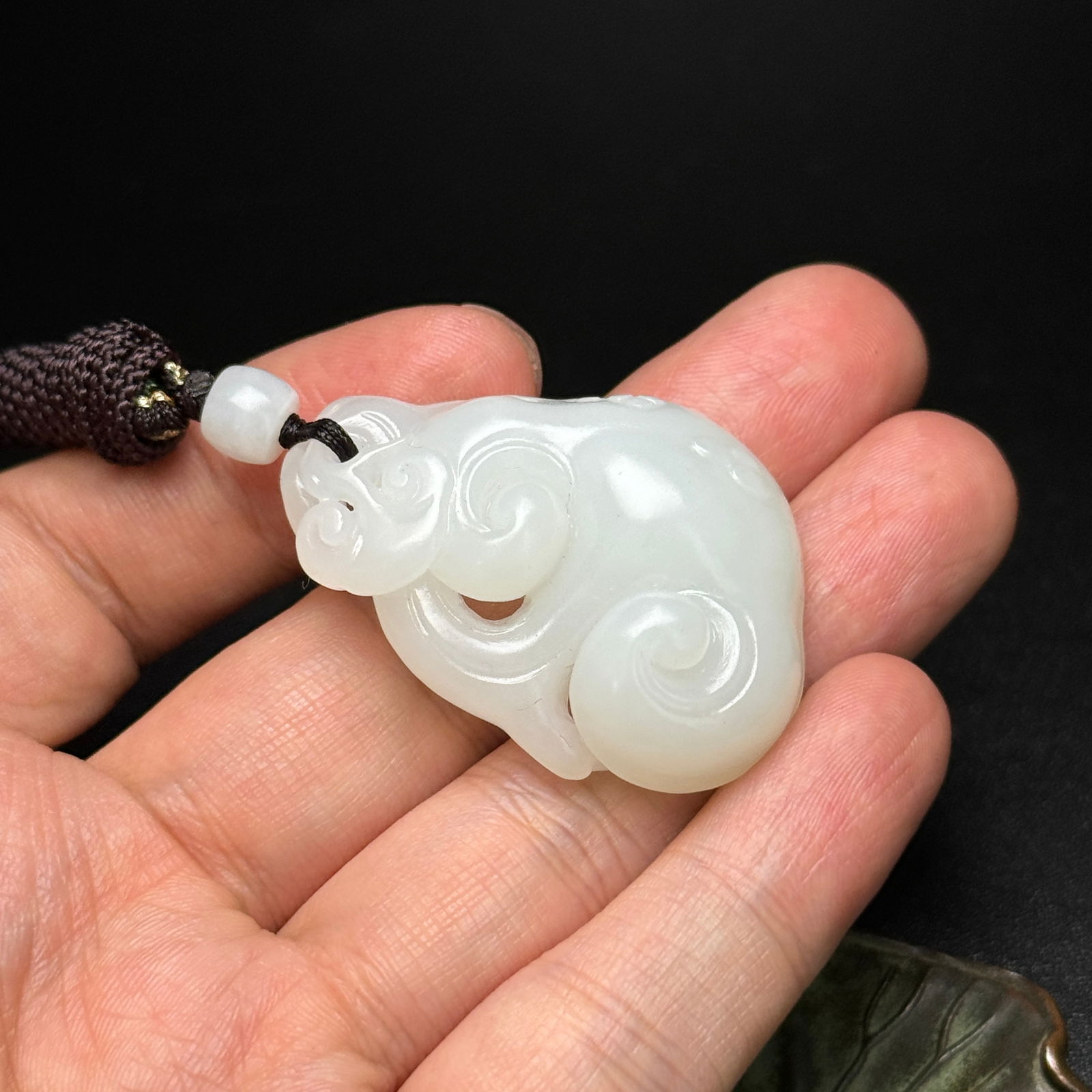 White Hetian Jade Ruyi Pendant - 8