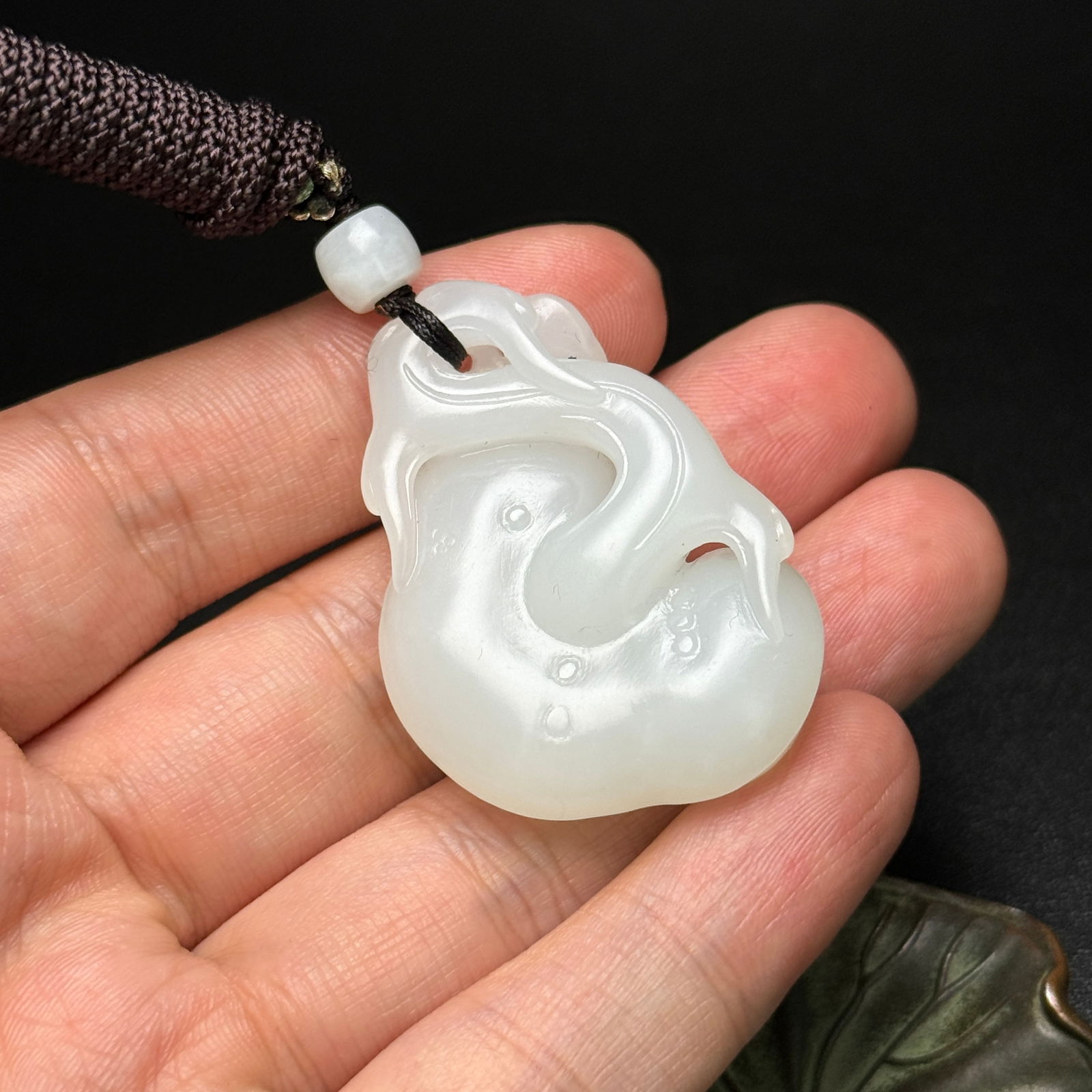 White Hetian Jade Ruyi Pendant - 9