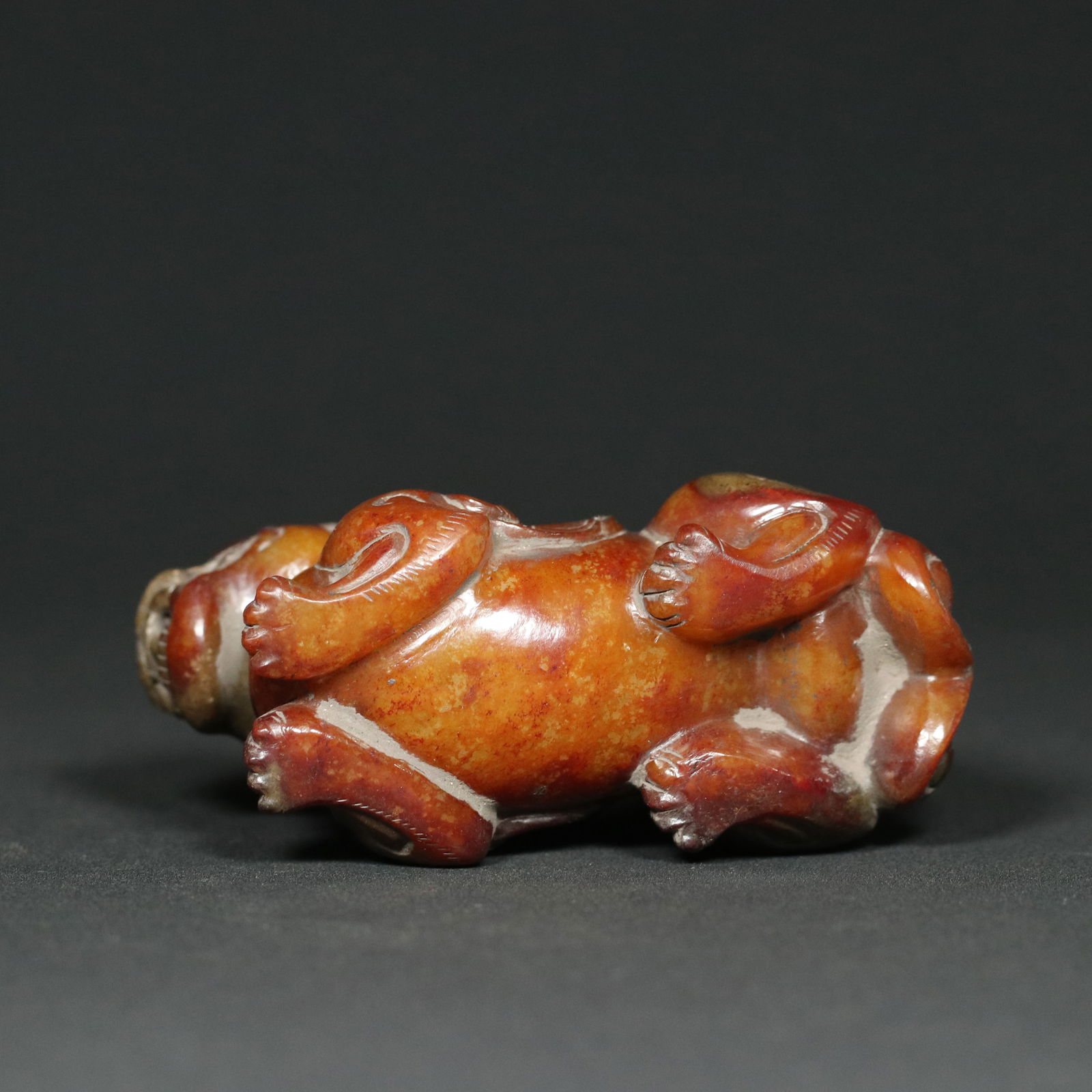 Hetian Jade Lucky Beast Statue - 3