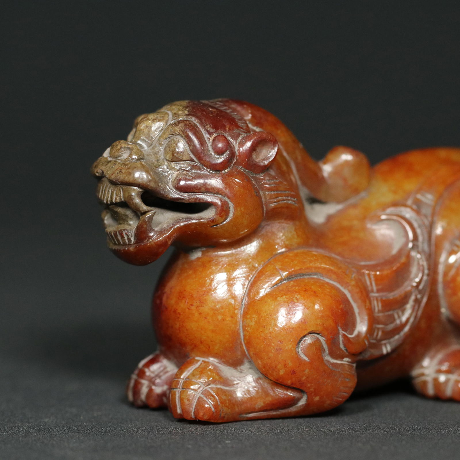 Hetian Jade Lucky Beast Statue - 5