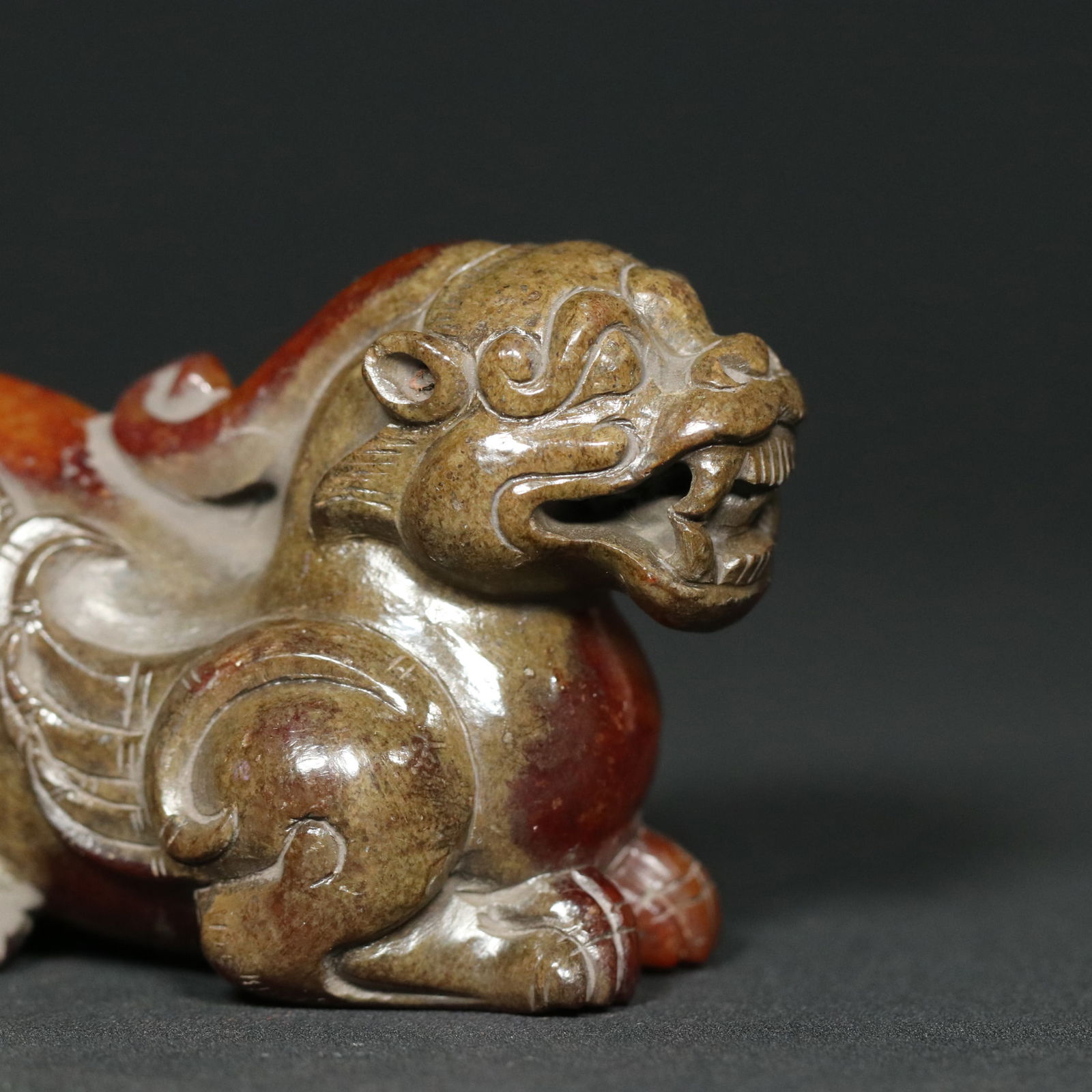 Hetian Jade Lucky Beast Statue - 8
