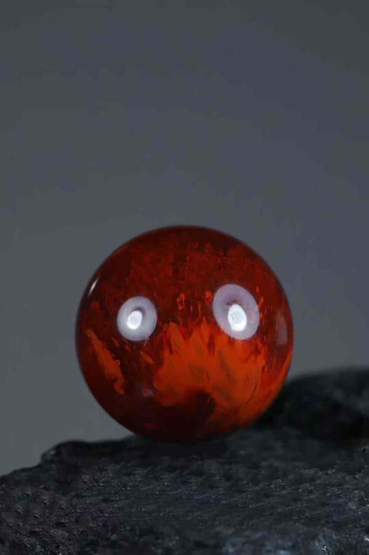 Nanhong Agate Round Pendant,Lucky Ball,Certificate: Title: Nanhong Agate Round Pendant,Lucky Ball,Certificate Origin: Chinese Date/Period: After2025 Materials: Nanhong Agate Dimensions: 25.6(mm) 1.01(inches) Weight 0.05 lbs/23.2g Reserve: $4,699.00 