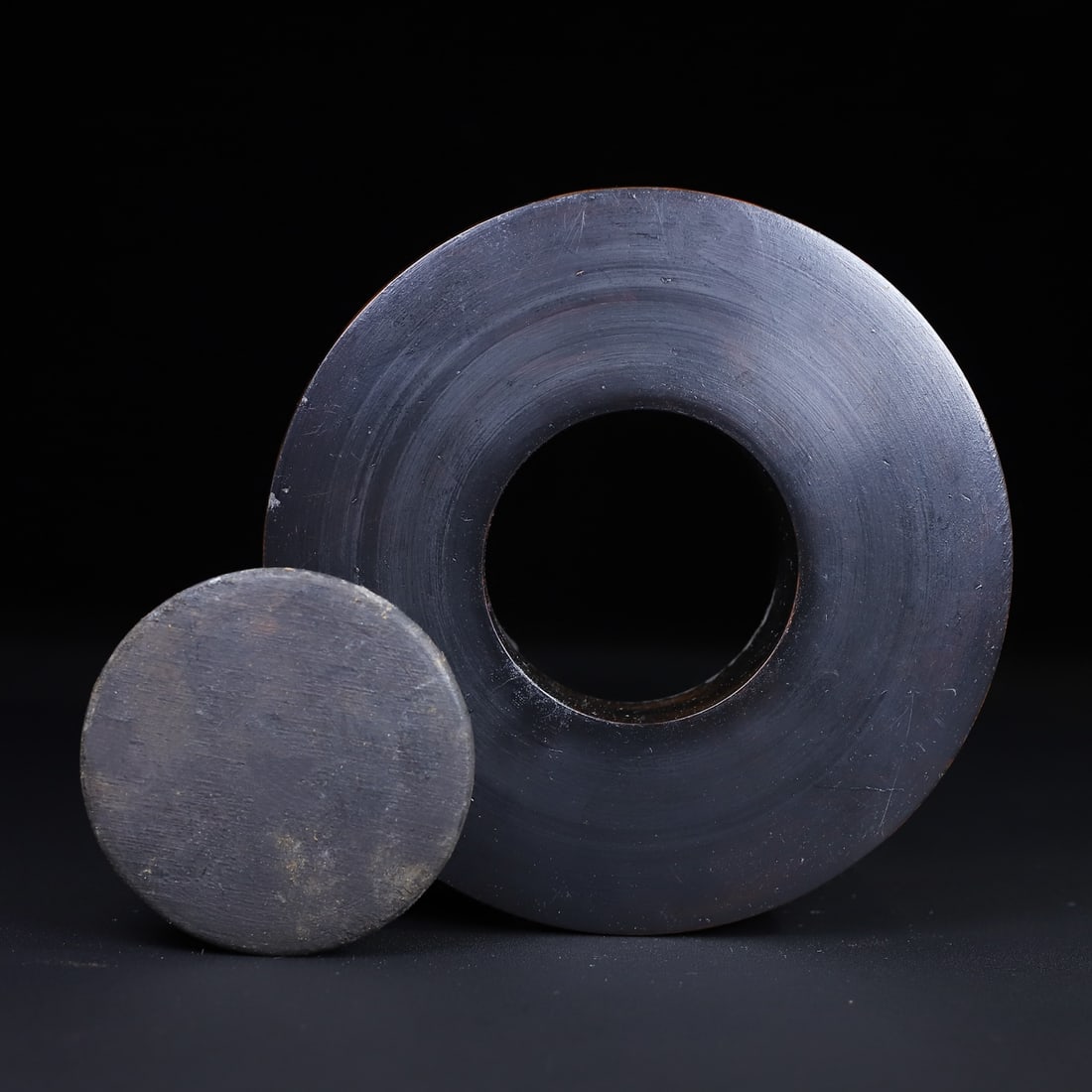 Huanghua Li Wood Brush Pot - 10