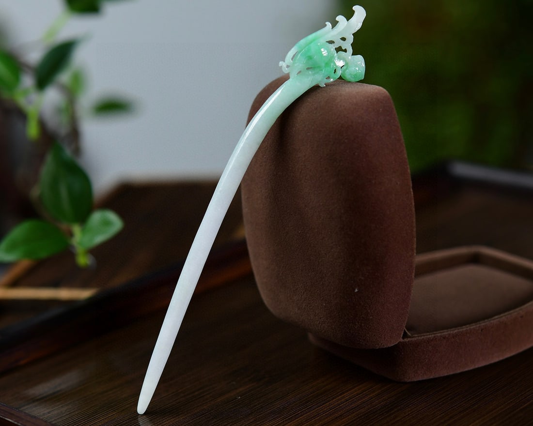 Jadeite Hand-Carved Hair Decoration & Phoenix - 4