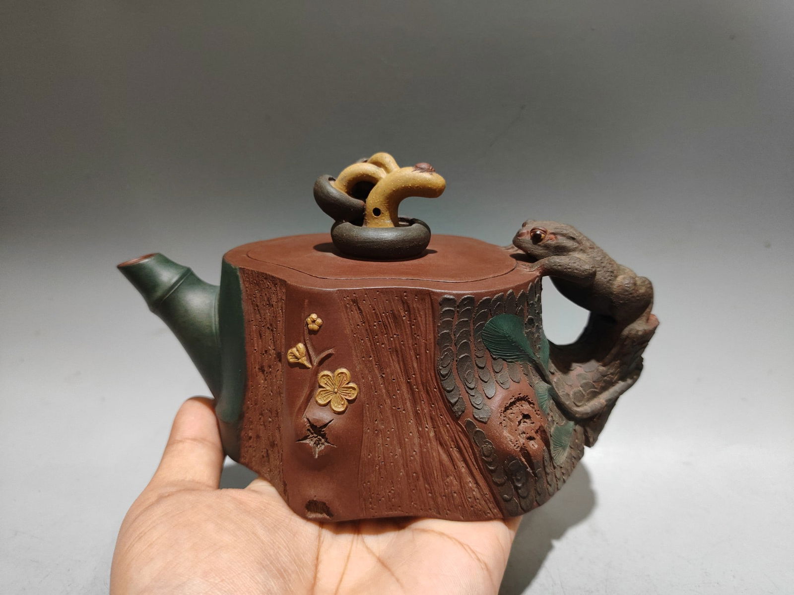 Yixing Zisha Clay Teapot w Artist Signed (1 of 9)